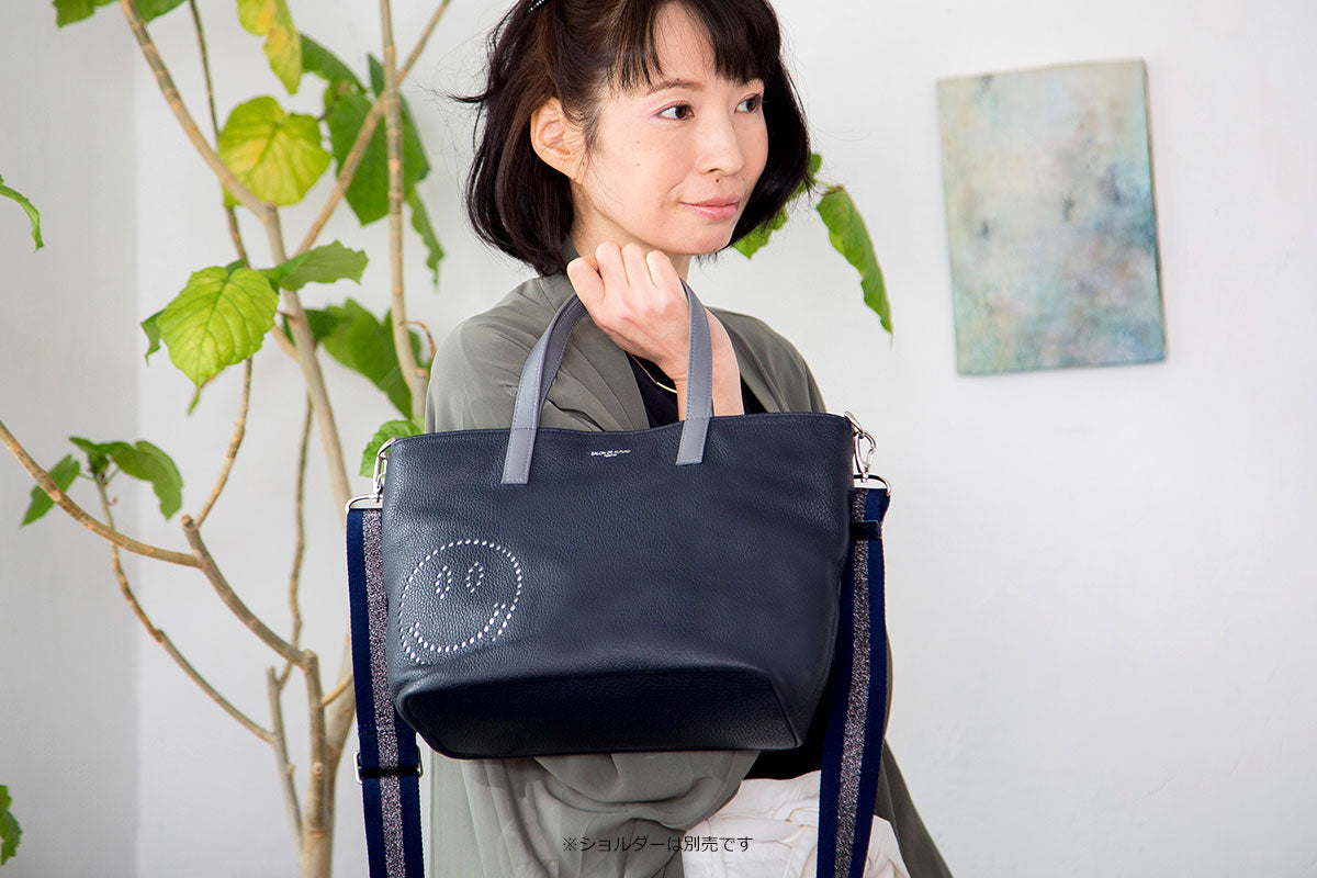 \徹底解剖!/新作トートの軽さへのこだわり&魅力をすべて公開します