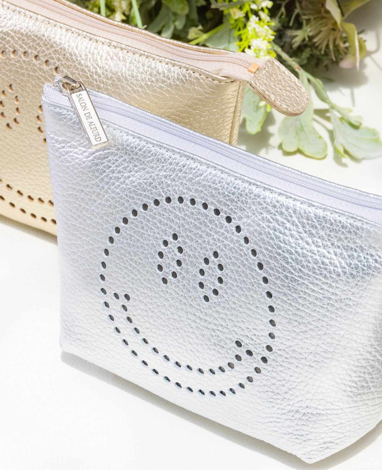 スマイル パンチングポーチ 1679