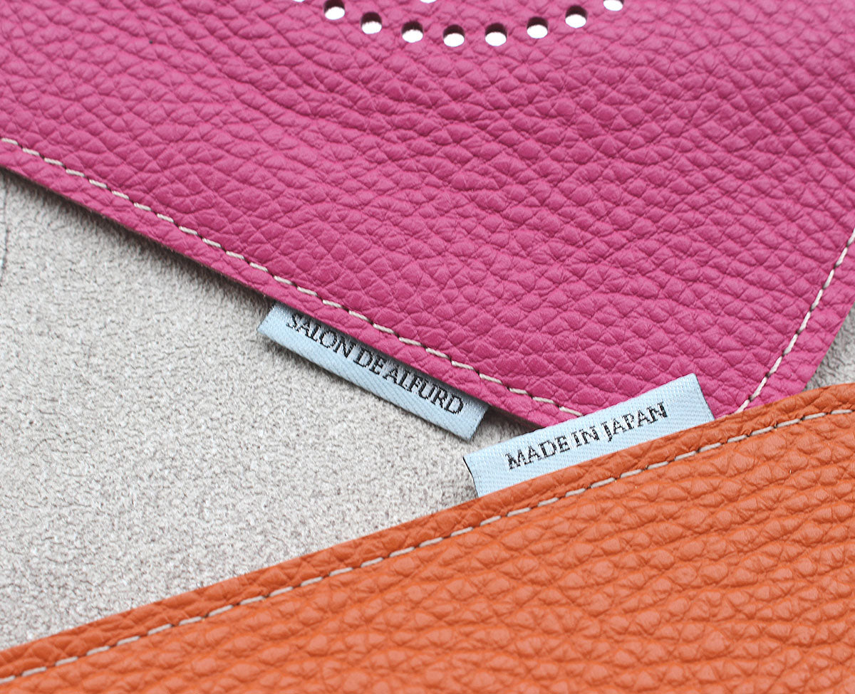 1718-la スマイル 眼鏡ケース