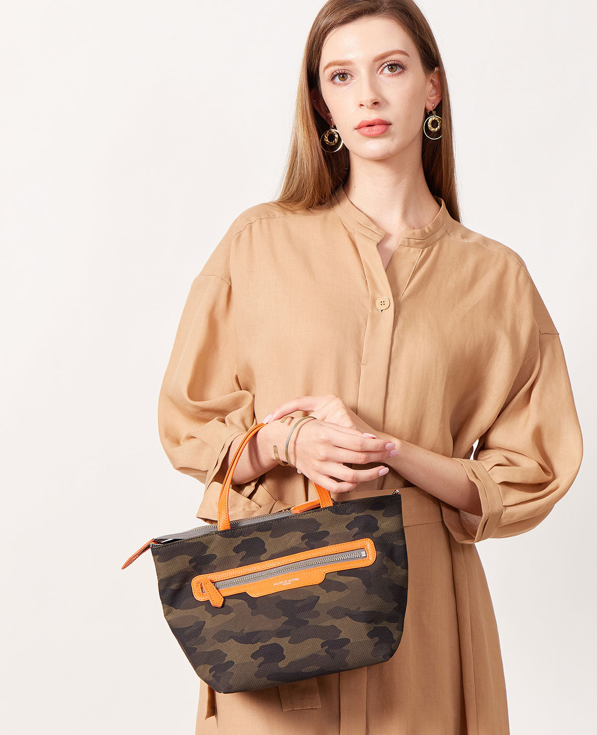 サックドプロムナード スマイル パンチング ゴルフ&タウンVer. 1757