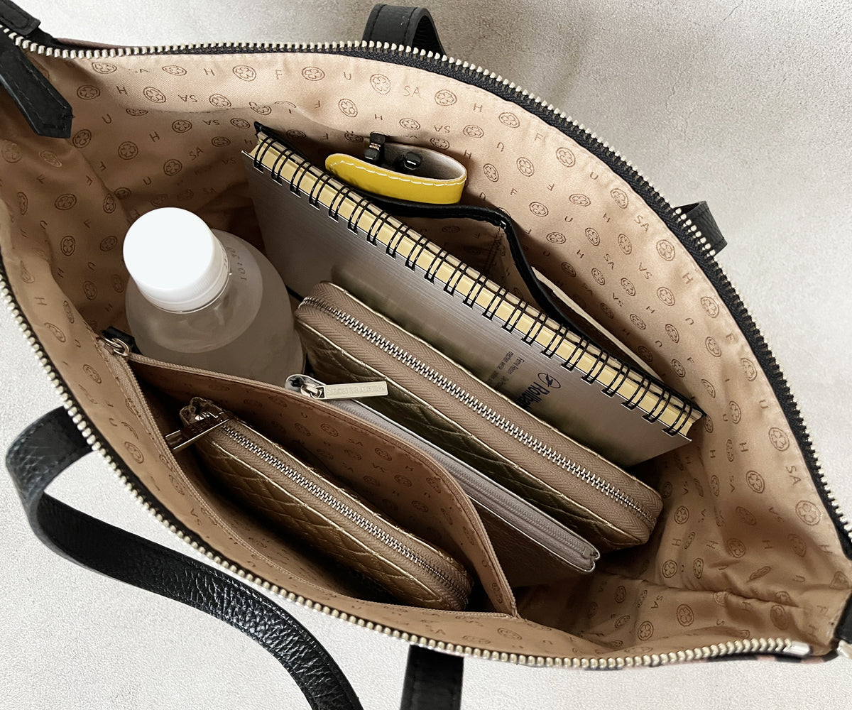 サックドプロムナード ZIP付き トートバッグ PMサイズ ヴィーガン素材ver. 1825-leo