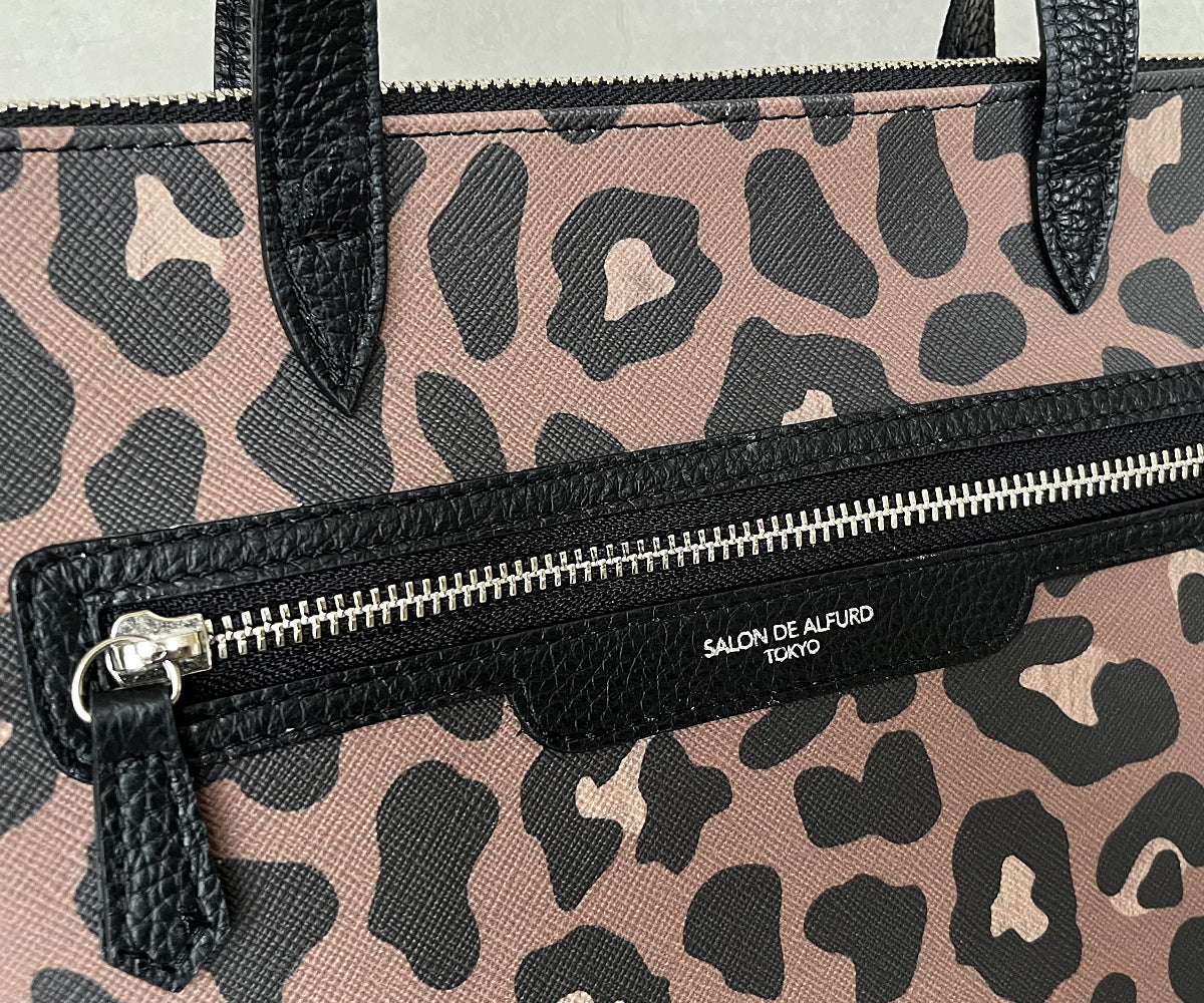 サックドプロムナード ZIP付き トートバッグ PMサイズ ヴィーガン素材ver. 1825-leo