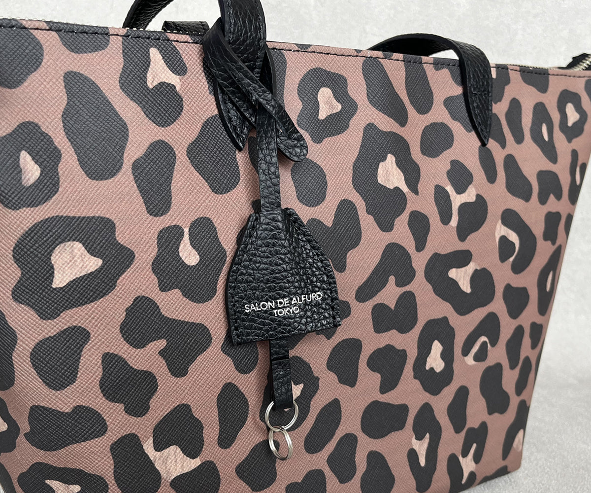 サックドプロムナード ZIP付き トートバッグ PMサイズ ヴィーガン素材ver. 1825-leo