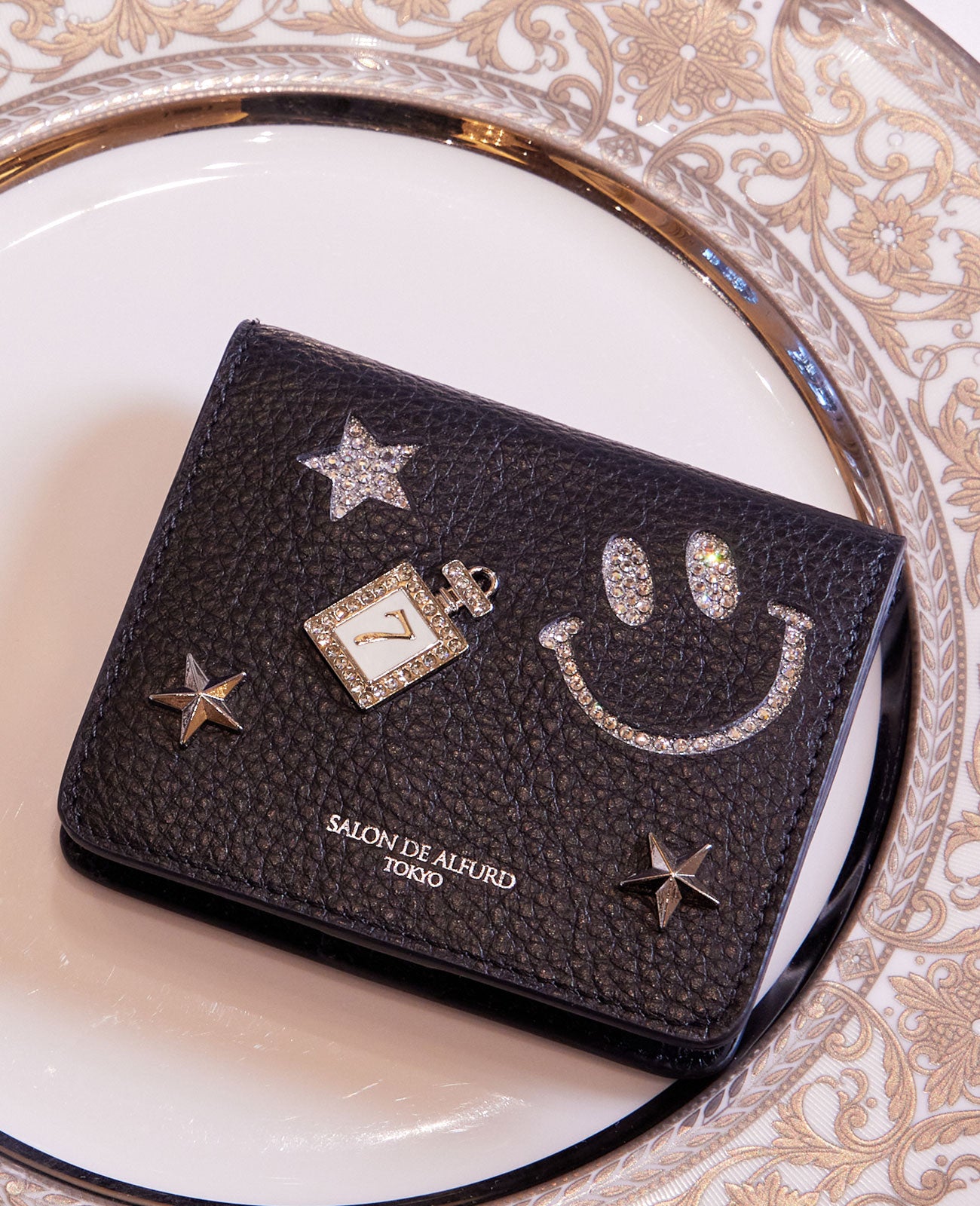 1760 ルクーチェ 二つ折り ミニ財布