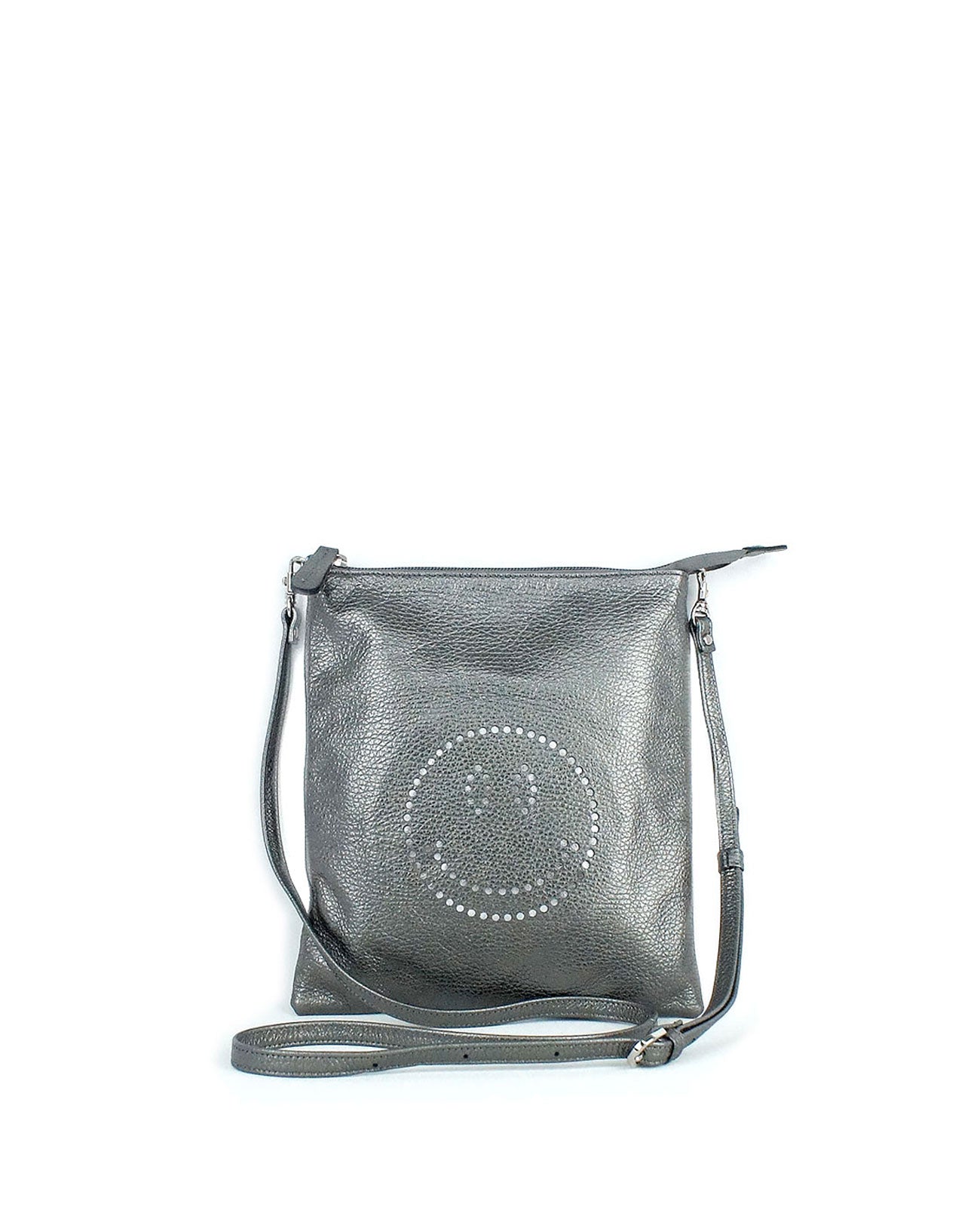 カラー: ガンメタリック