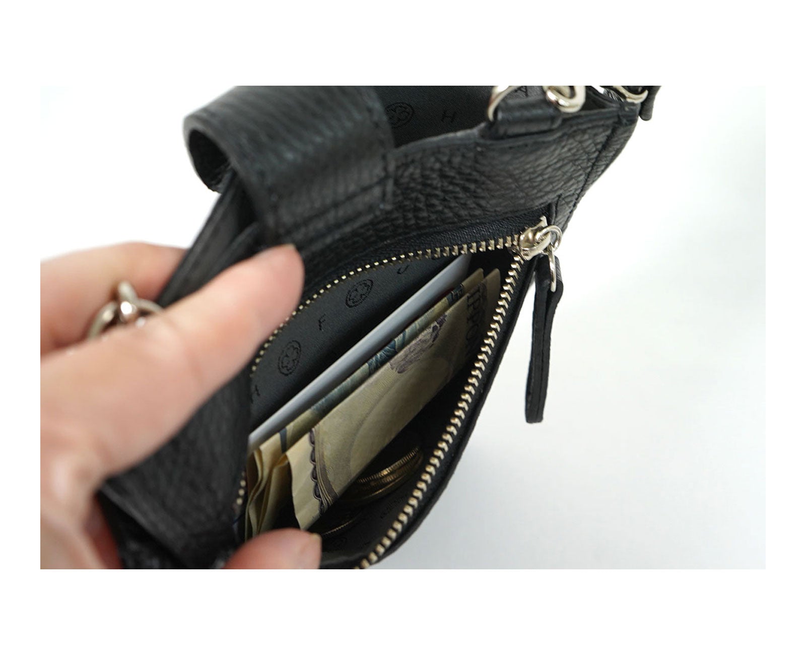 30%off【OUTLET】レディーバード お財布&スマホポシェット 1588-02