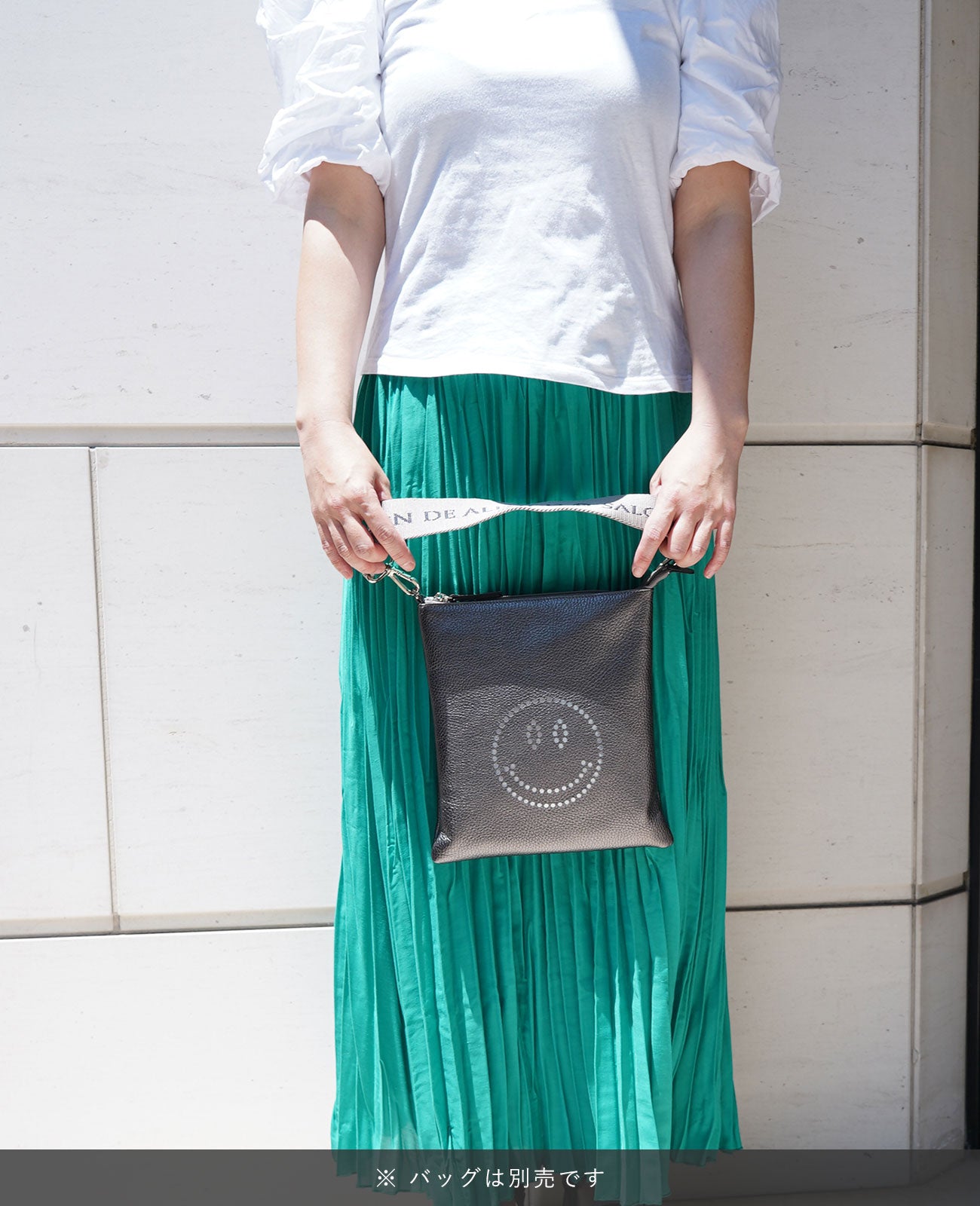 サロン・ド・アルファード 幅広ショートショルダー 1661