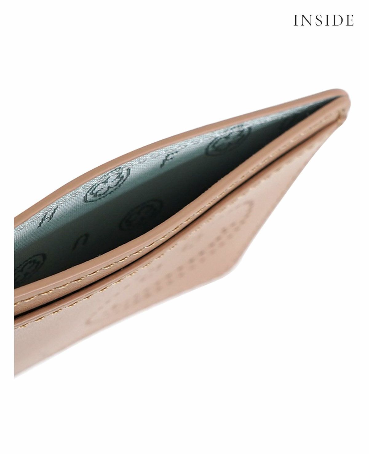 スマイルパンチング リール付きパスケース 1703