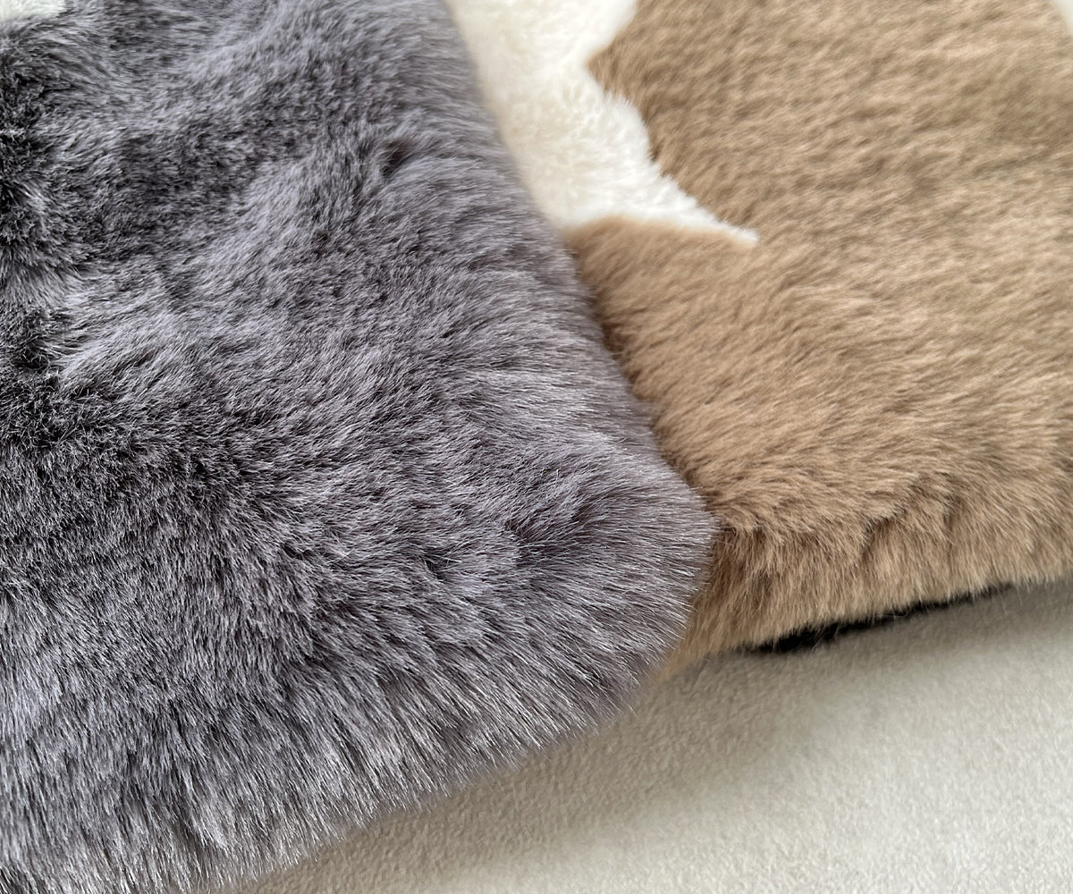 優しい肌触りと上品な光沢で、大人にふさわしいエコファー