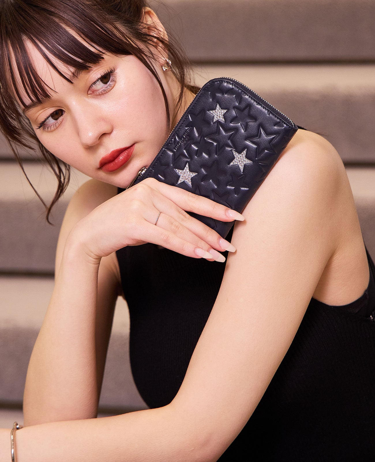 モデル着用：ネイビー