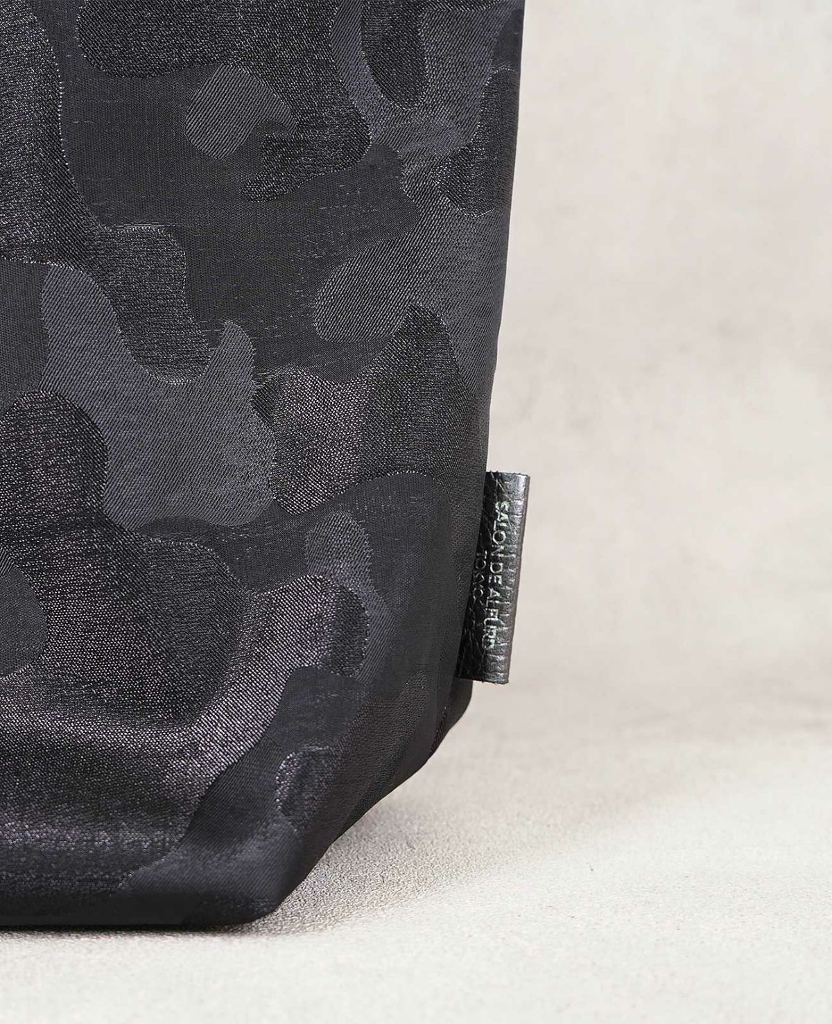 20%off [OUTLET] 1689-02 マルシェ・ド・サック ZIP付き ショッピングエコバッグ Mサイズ グリッターカモフラVer.