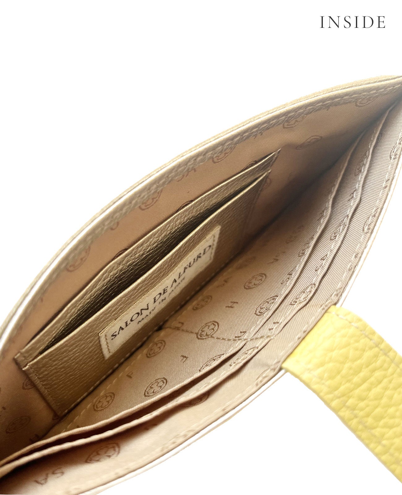 フラグメントケース　INSIDE