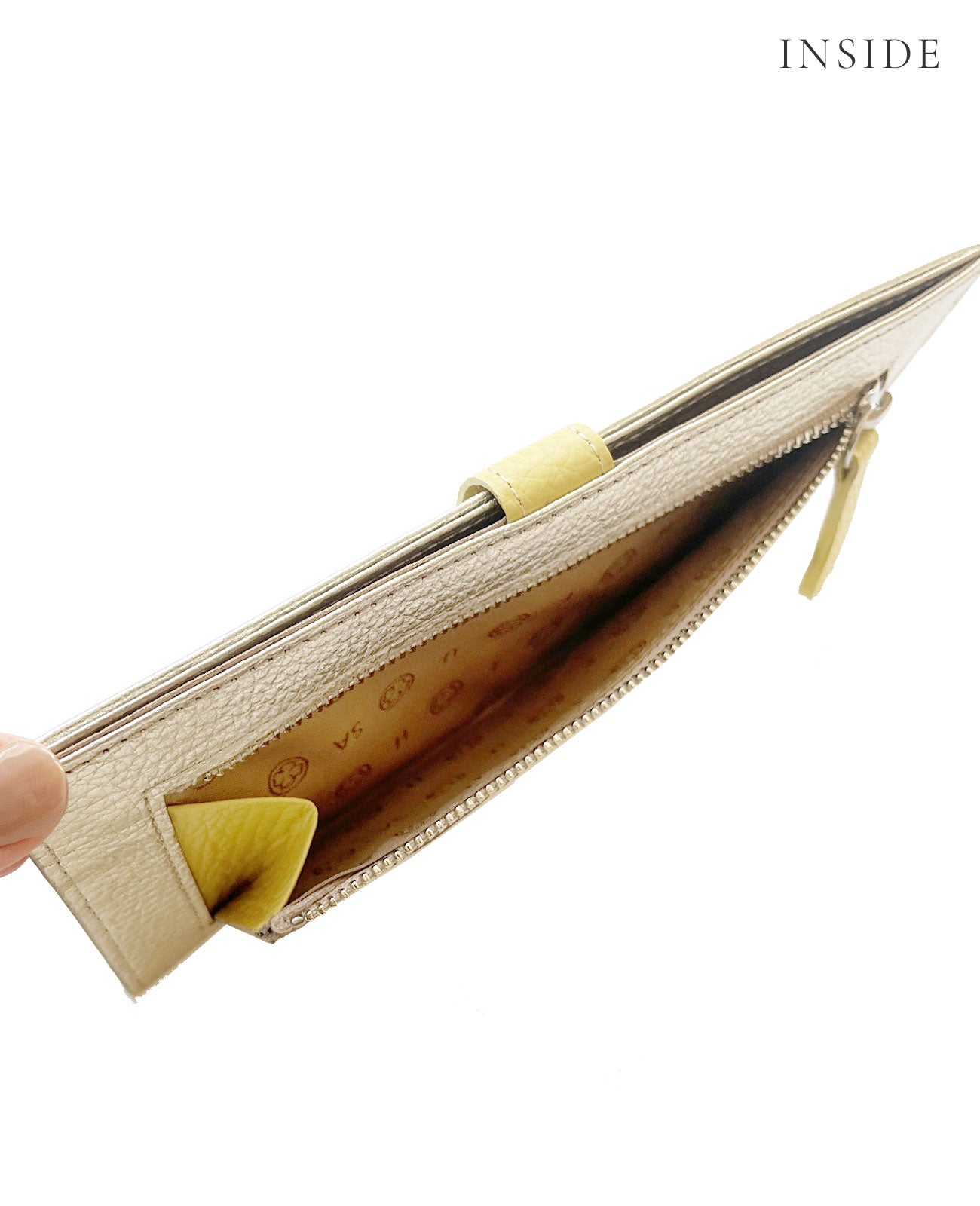 フラグメントケース　INSIDE