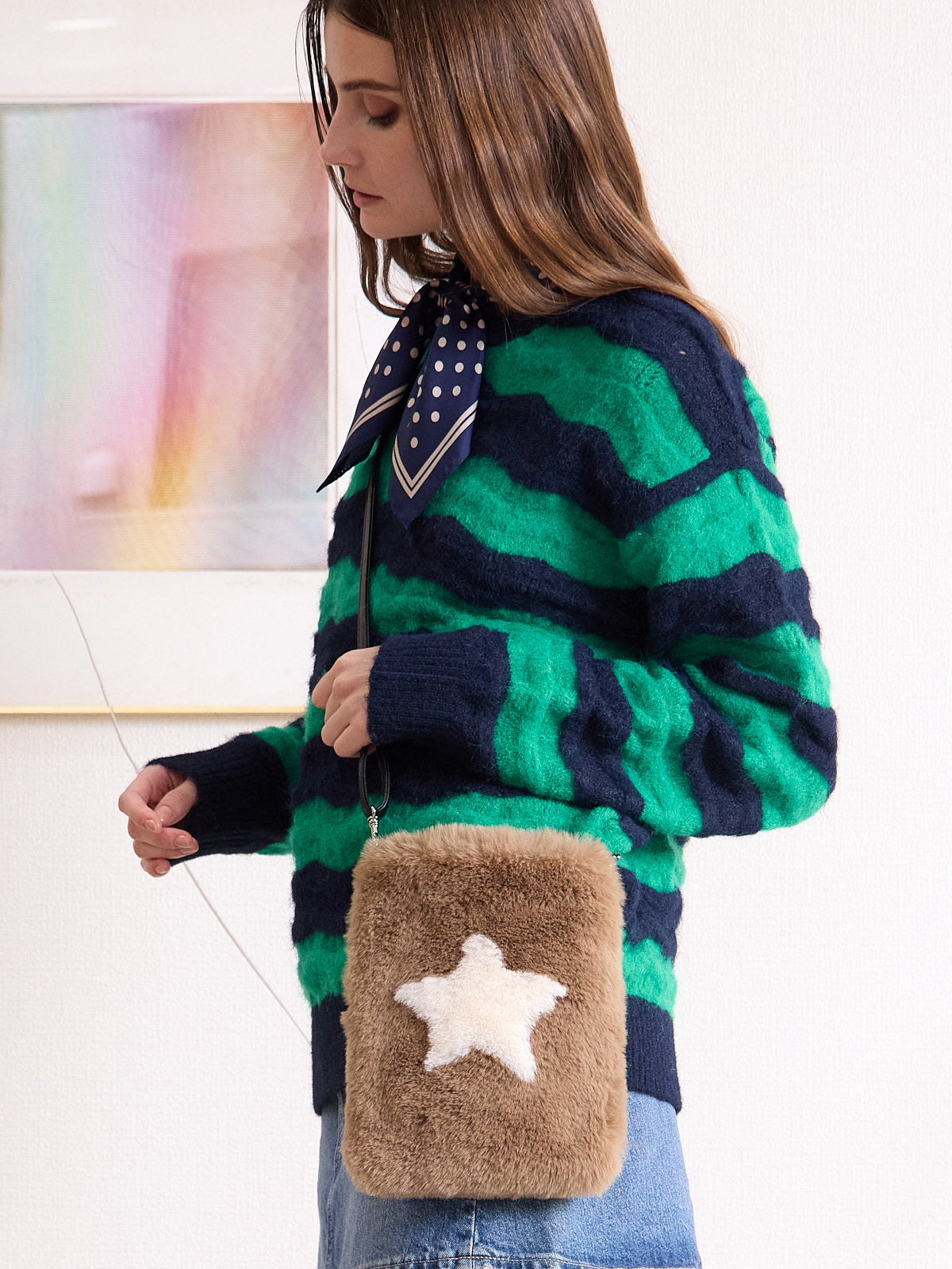 モデル着用カラー：モカ