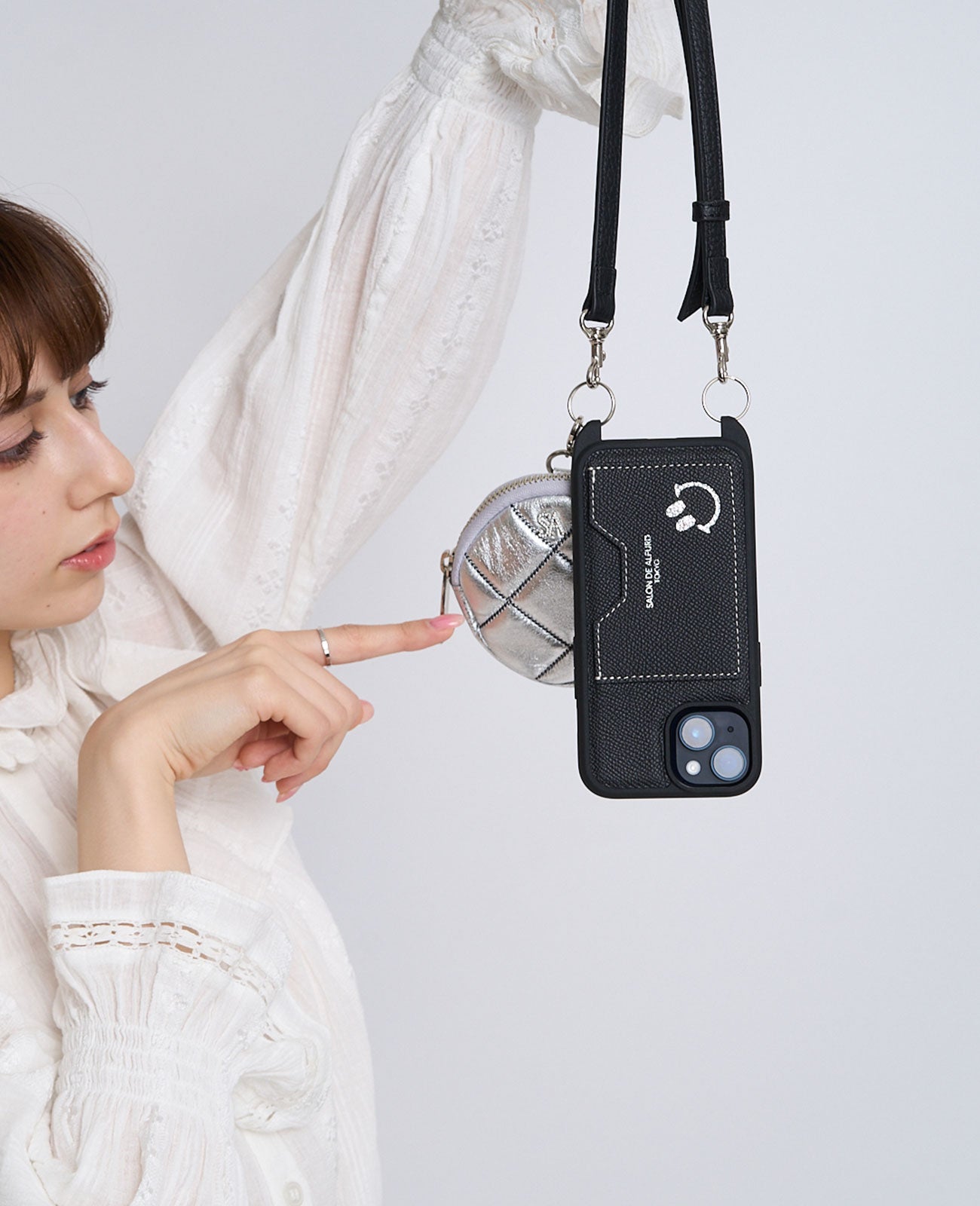 ブラック　※レザー製ロングショルダー、ポーチは別売
