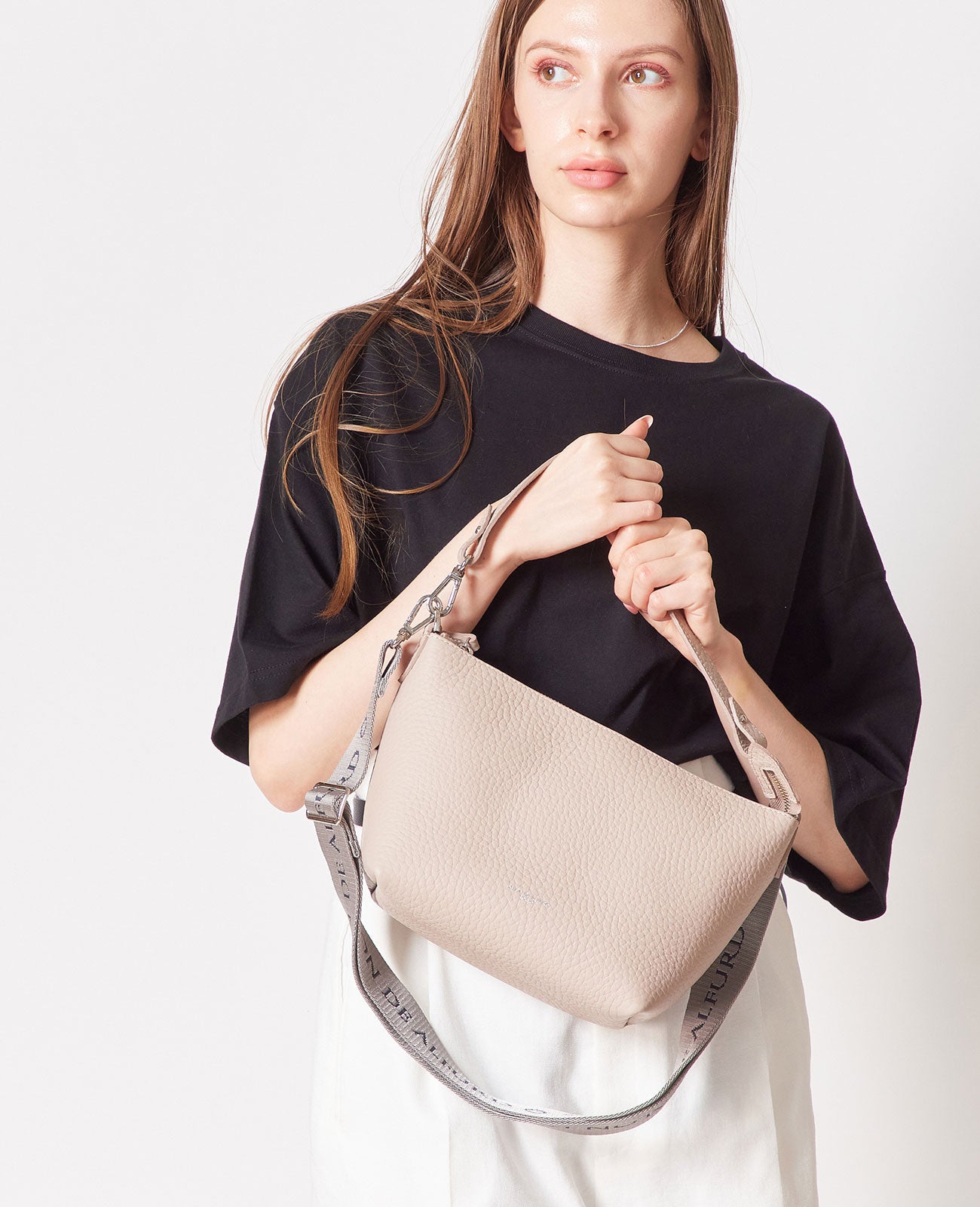 モデル着用カラー：ミルクティ