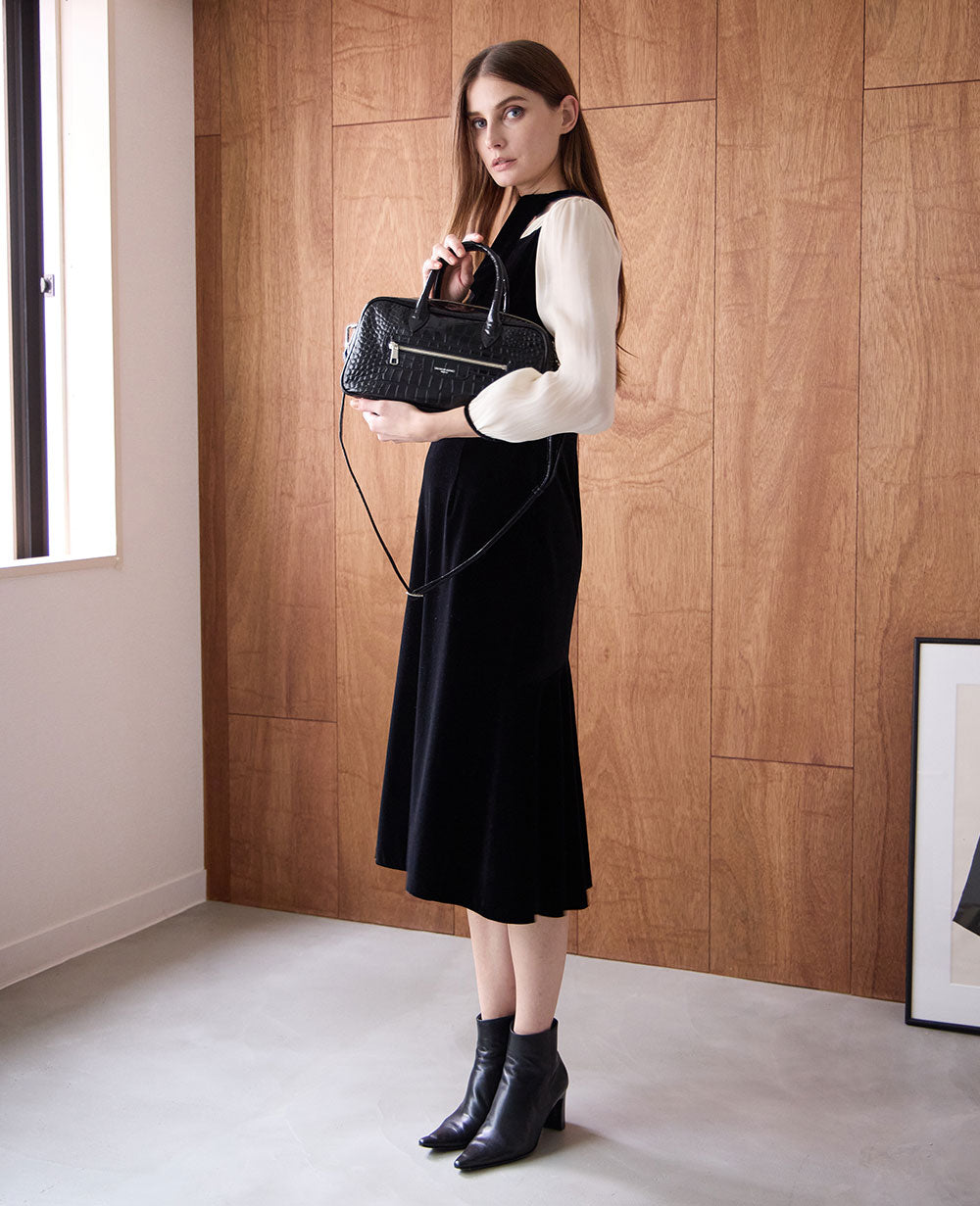 モデル着用カラー：ブラック