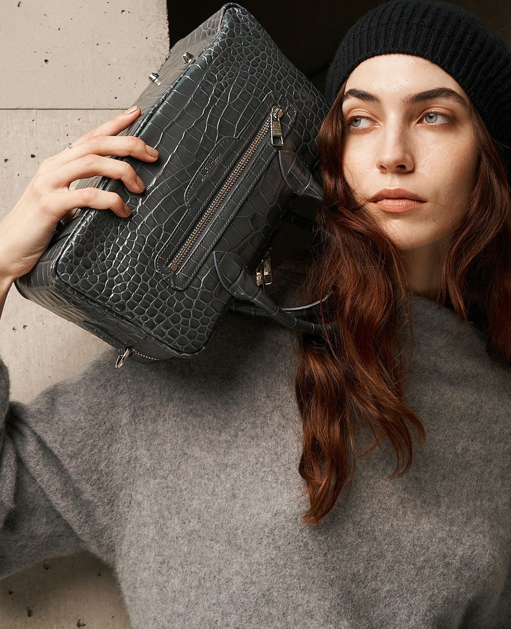 モデル着用カラー：アッシュ