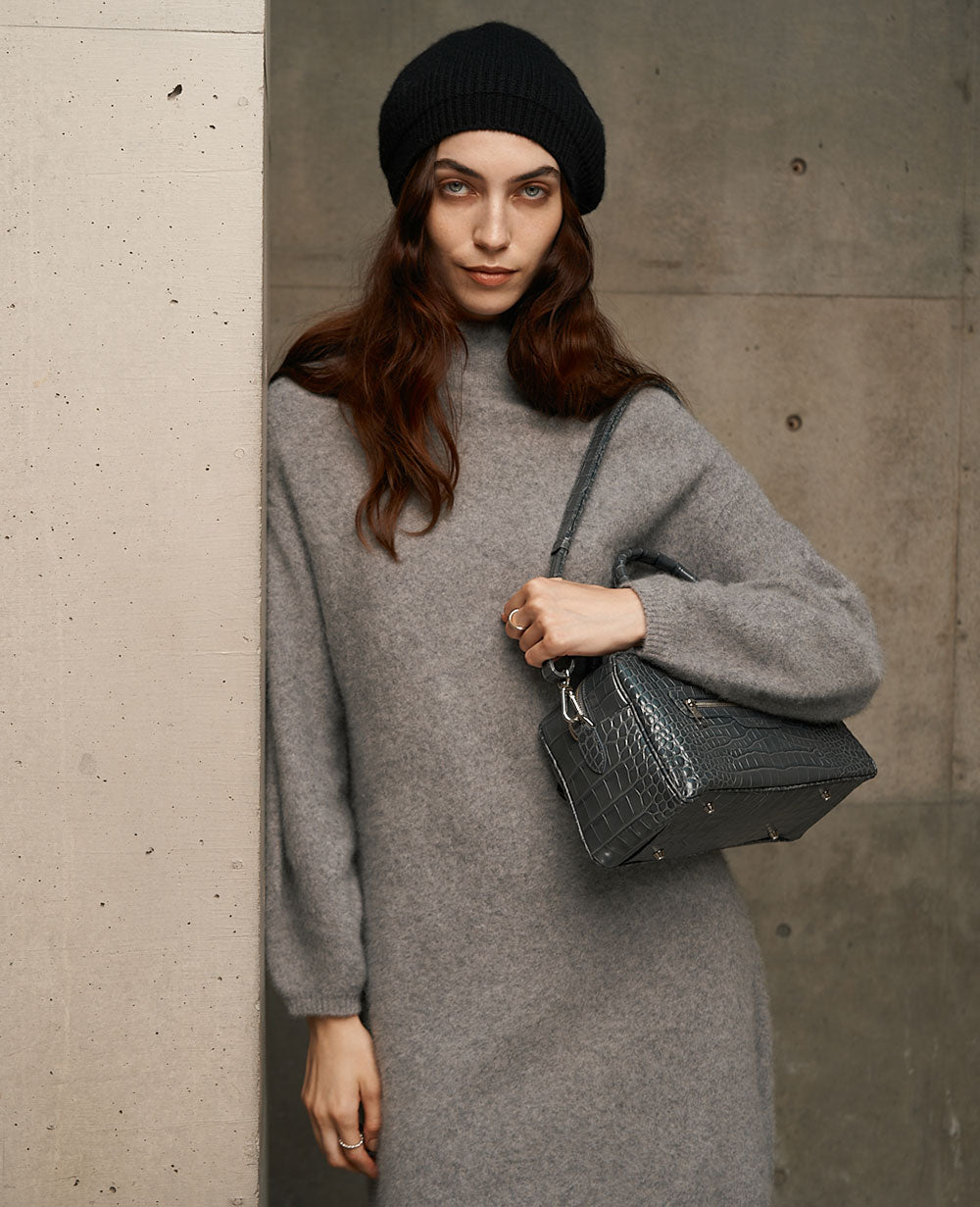 モデル着用カラー：アッシュ