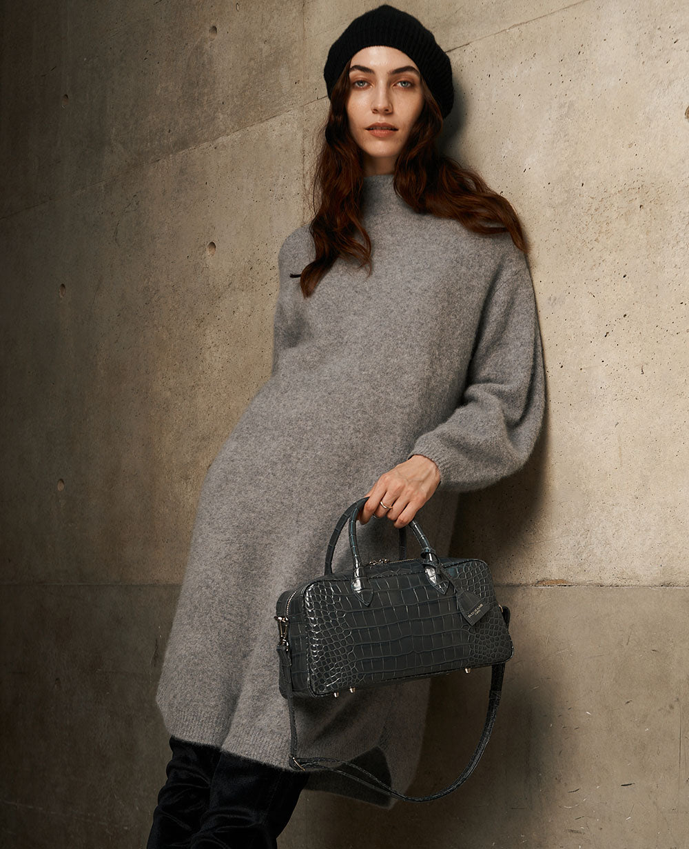 モデル着用カラー：アッシュ