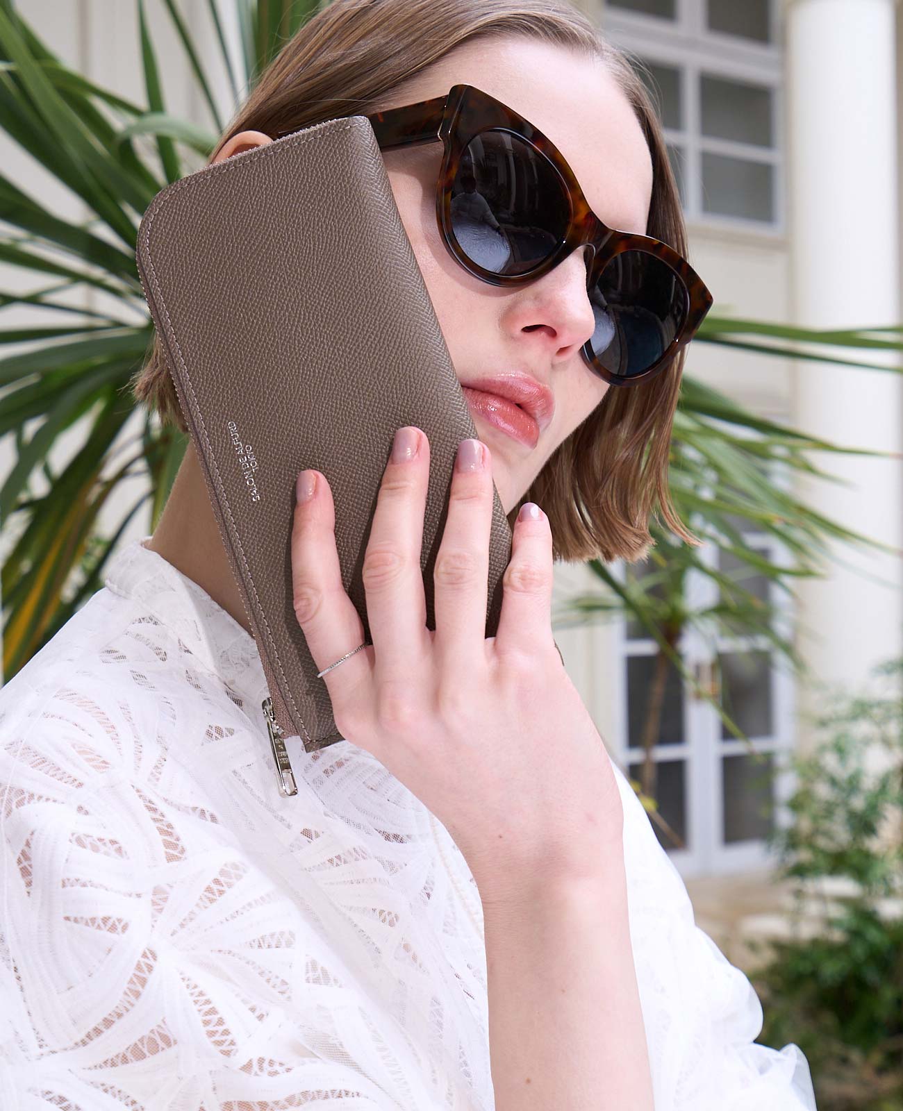 モデル着用カラー：トープ