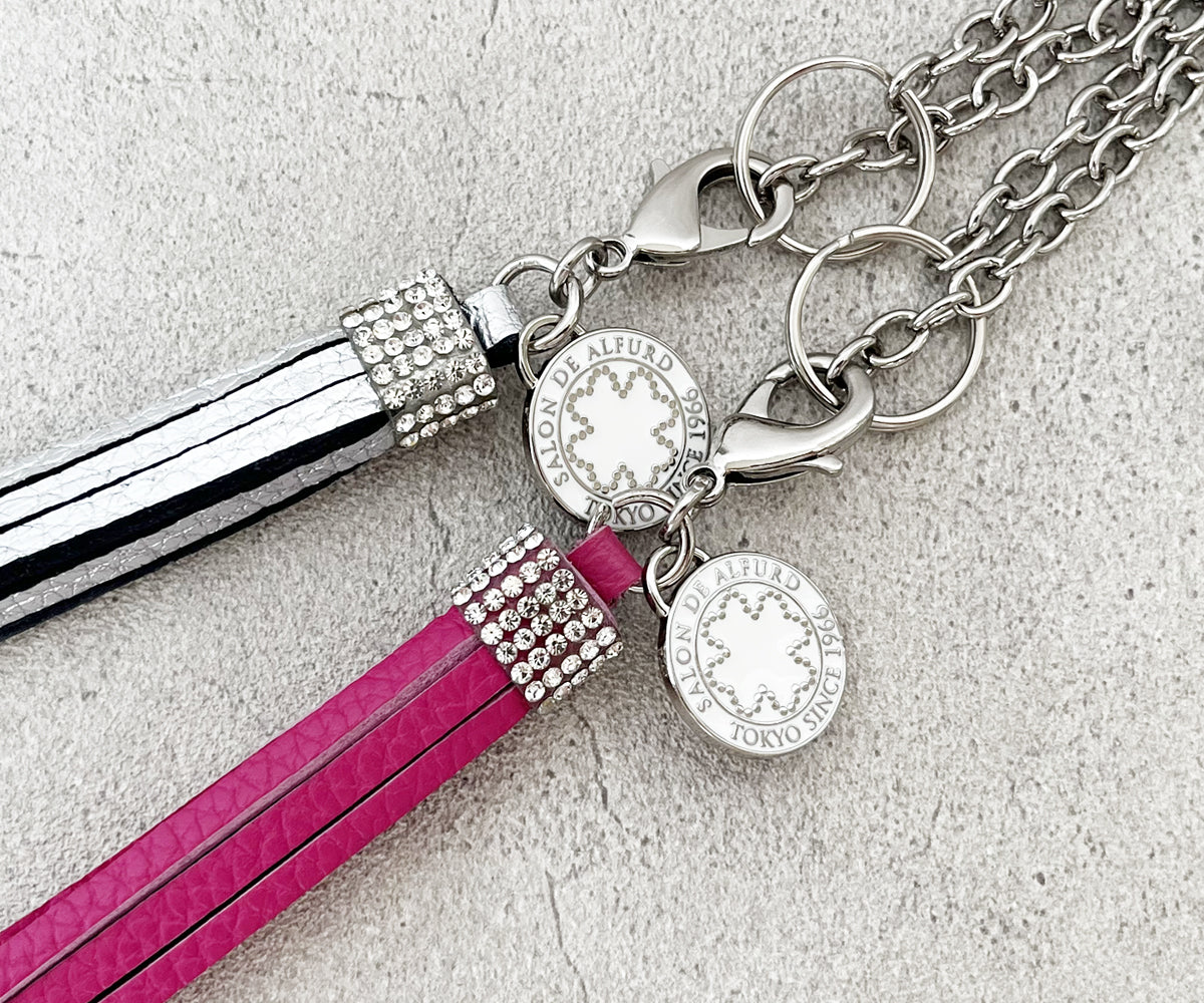 ラインストーン レザータッセルチャーム 1908