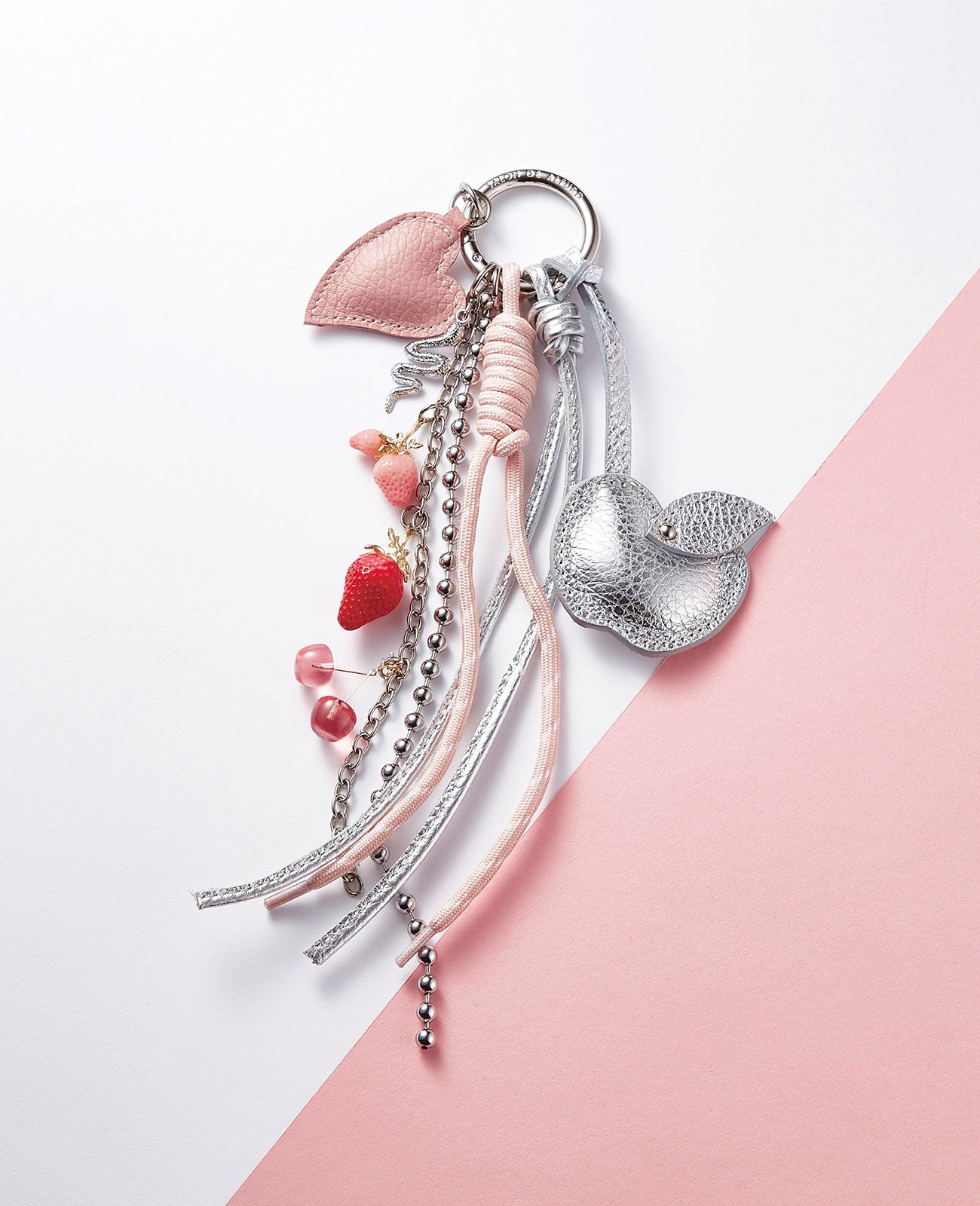 【商談中です】ハンドメイドチャーム⭐望郷 商談中です】ハンドメイドチャーム⭐望郷 商談中です】ハンドメイド