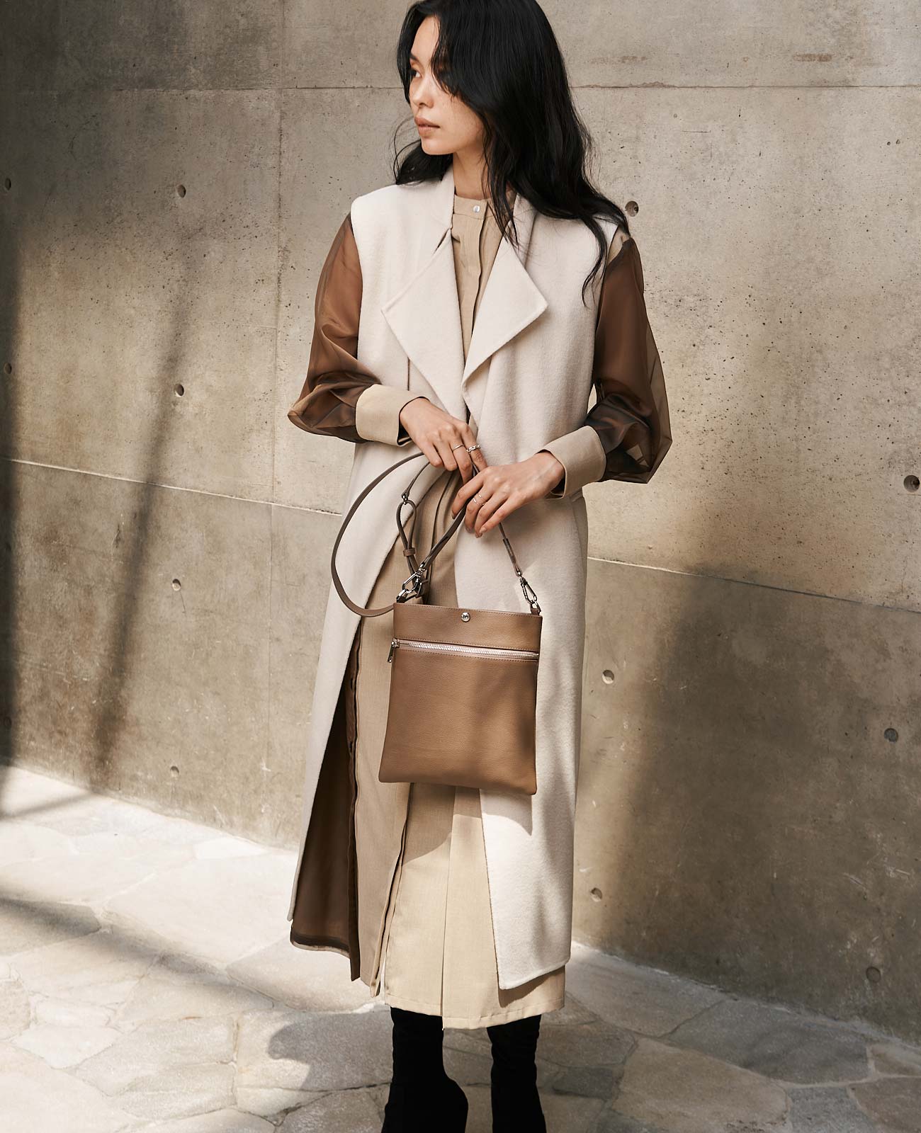 モデル着用カラー：トープ