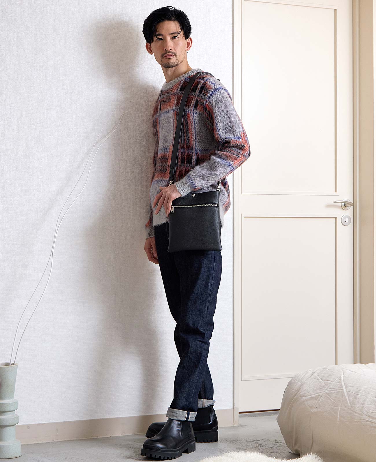 モデル着用カラー：ブラック