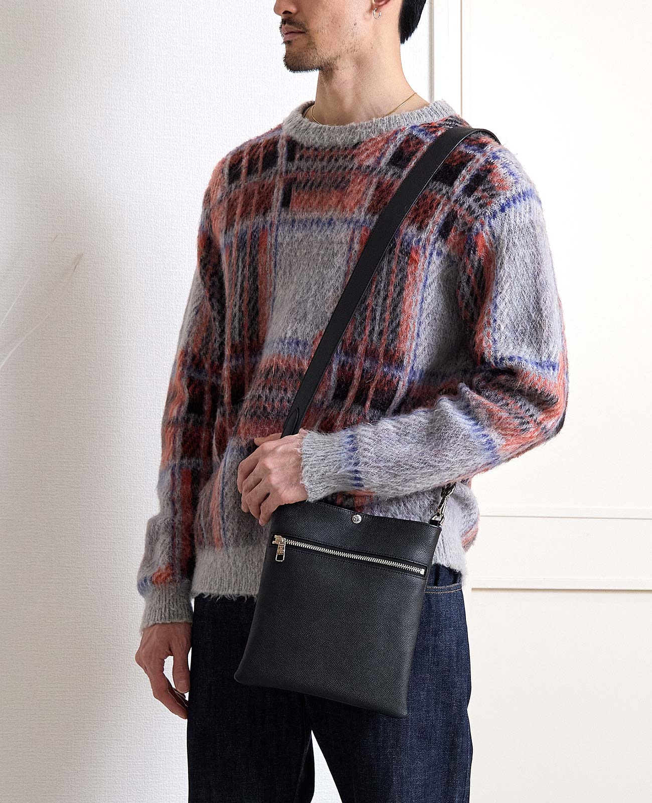 モデル着用カラー：ブラック