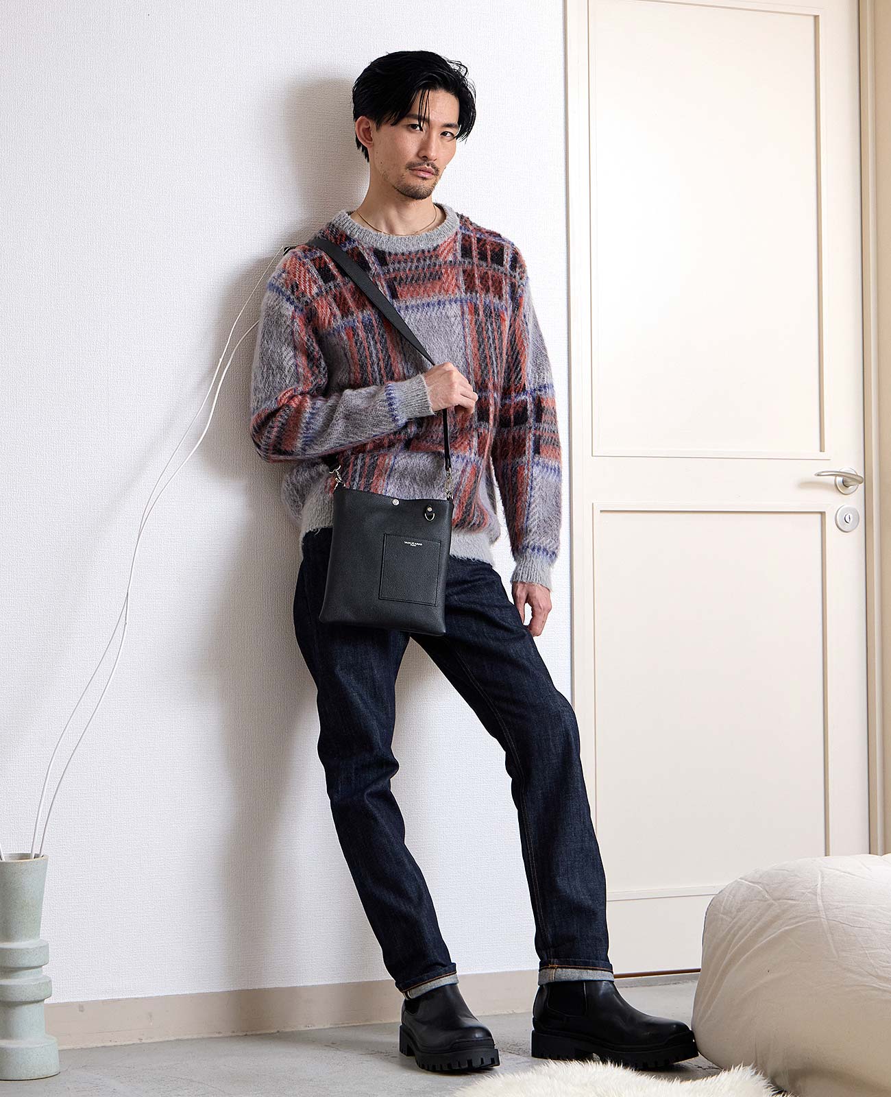 モデル着用カラー：ブラック