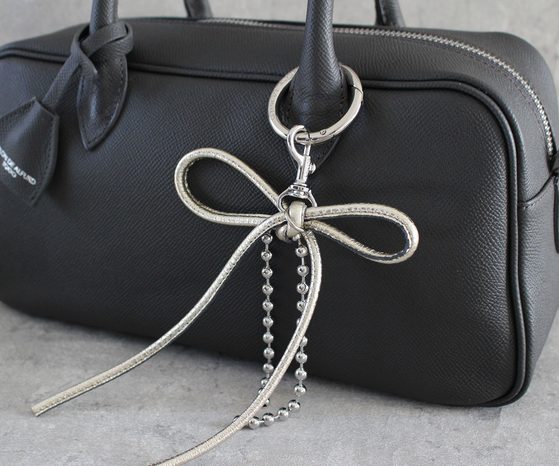 ゴールド　※バッグは別売です