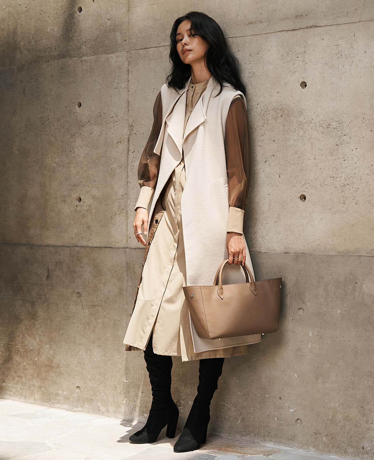 モデル着用カラー：トープ