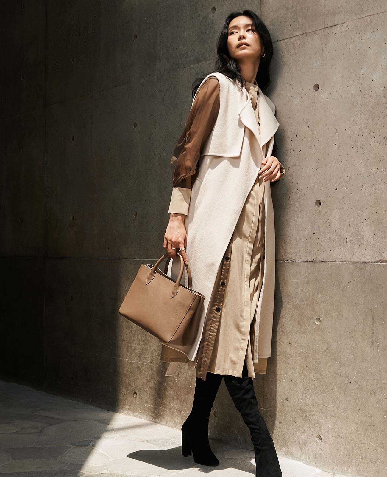 モデル着用カラー：トープ