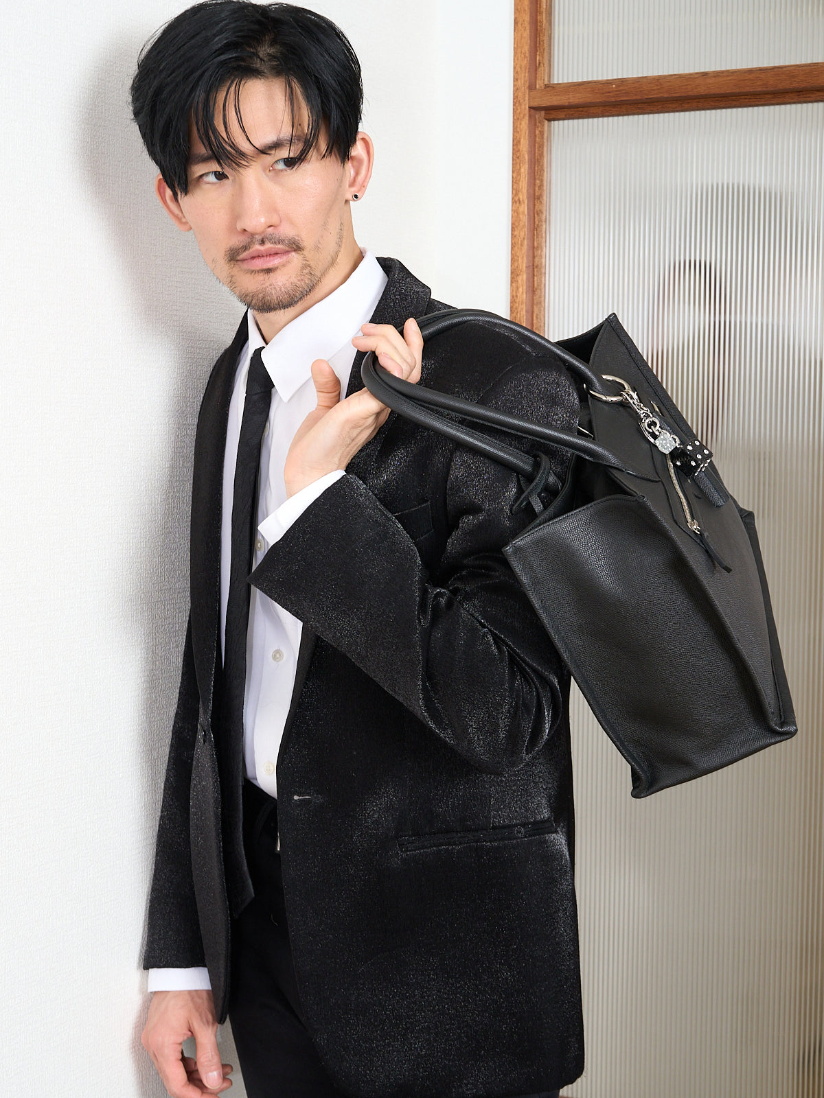 モデル着用カラー：ブラック