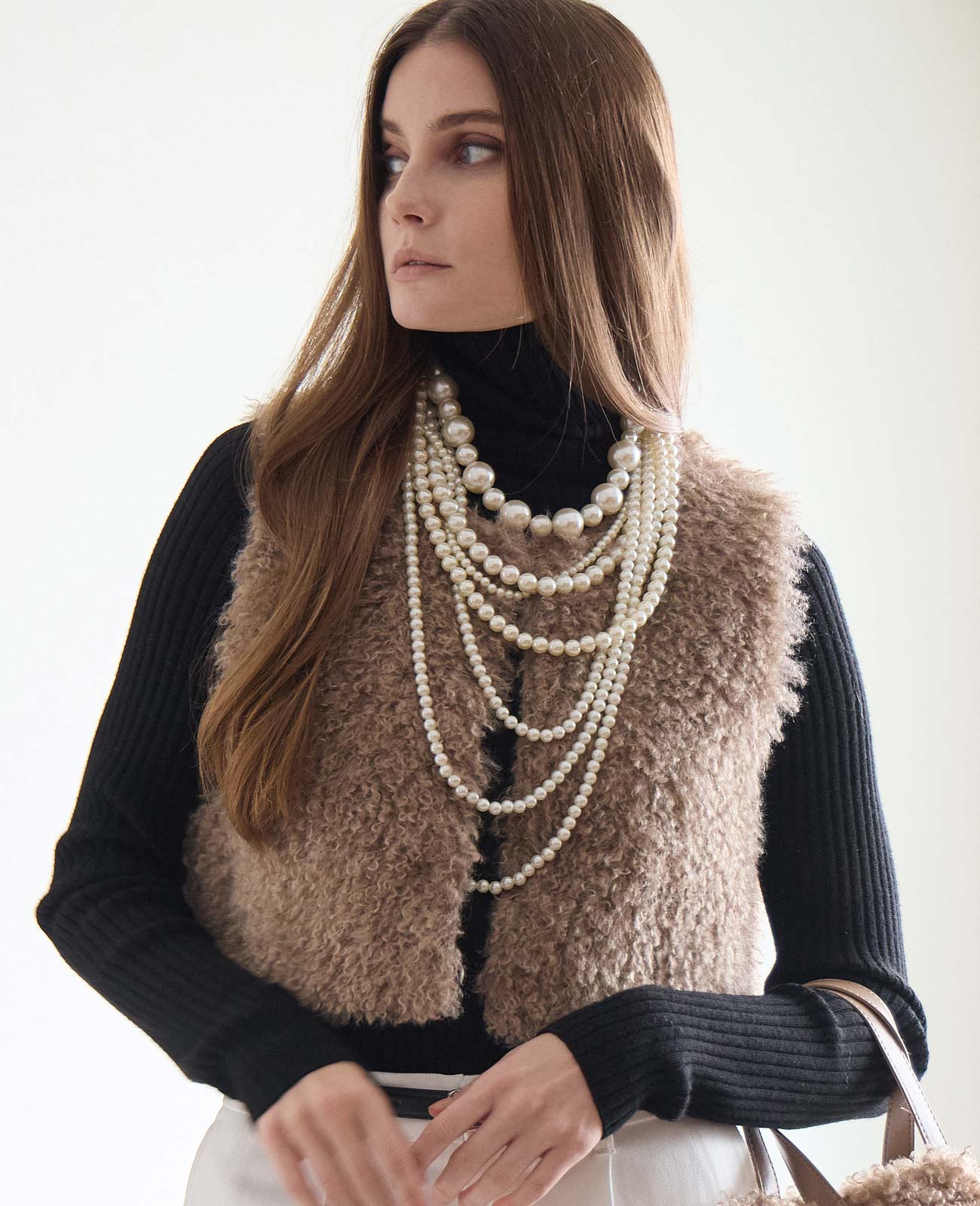 モデル着用カラー：モカ