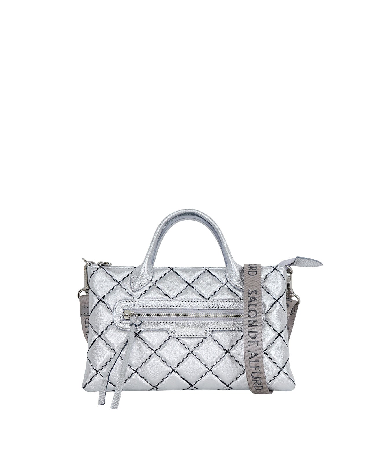 カラー：シルバー