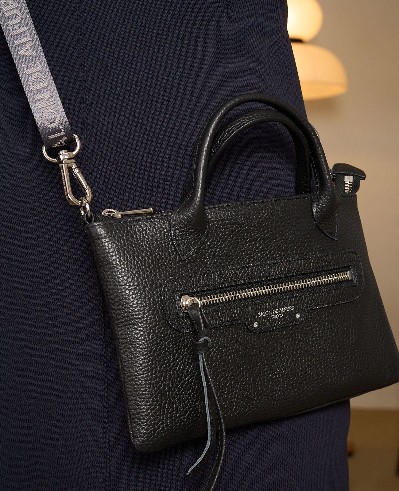 モデル着用カラー：ブラック