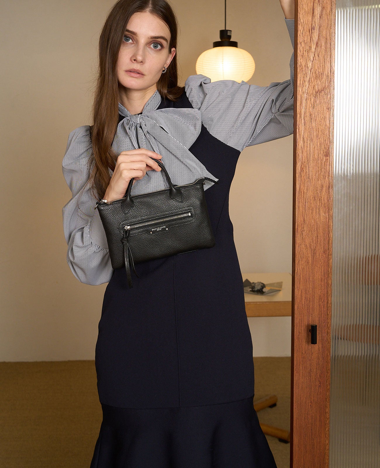 モデル着用カラー：ブラック