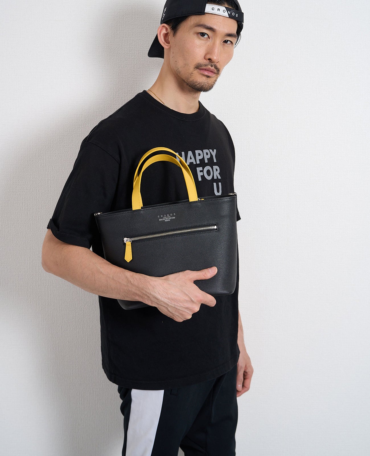 モデル着用カラー：ブラック