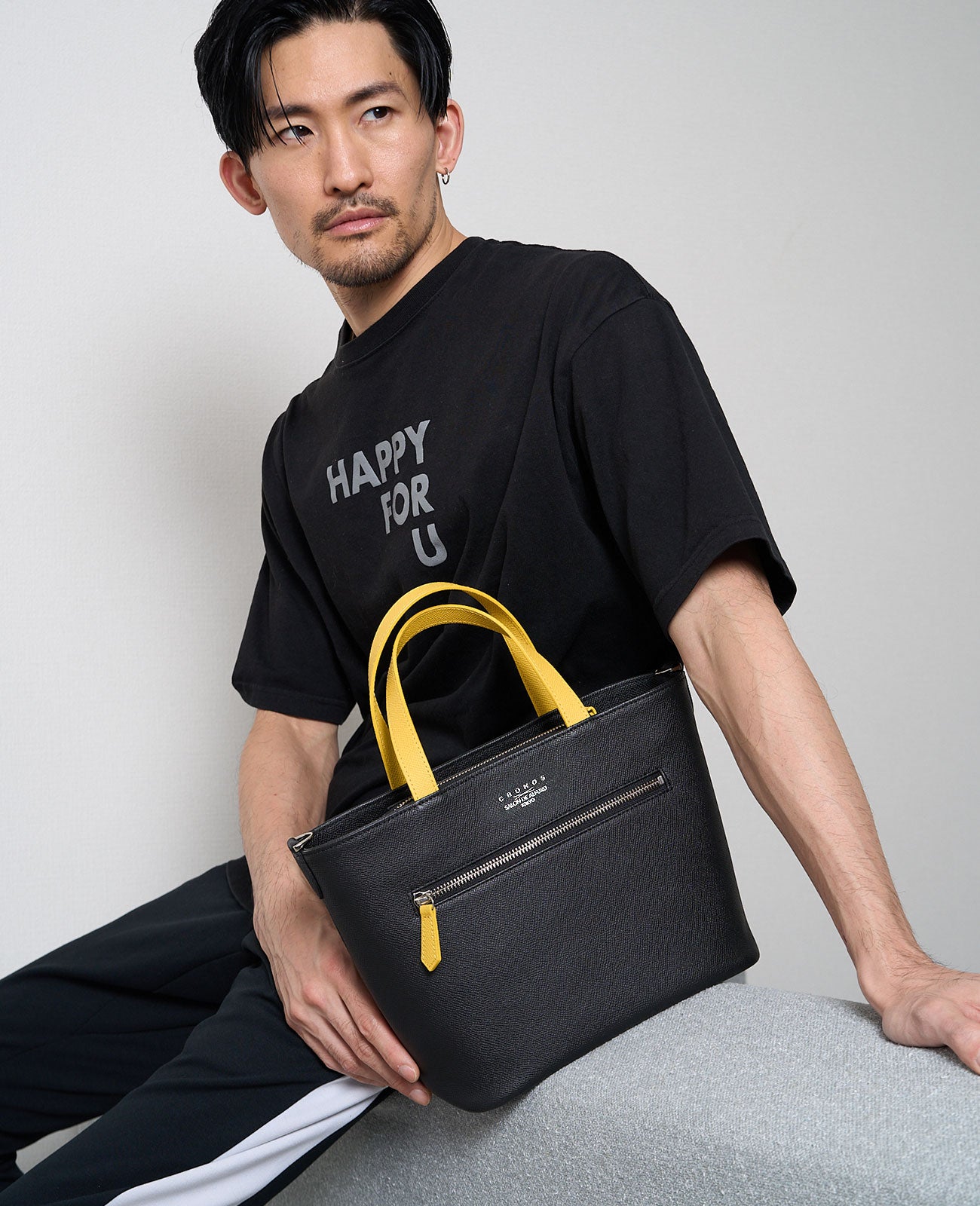 モデル着用カラー：ブラック