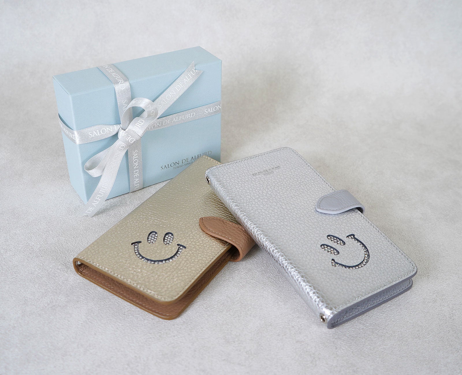 SALON DE ALFURD スマイルマーク 多機種対応 手帳型スマホケース 01683_color026.jpg?crop=center