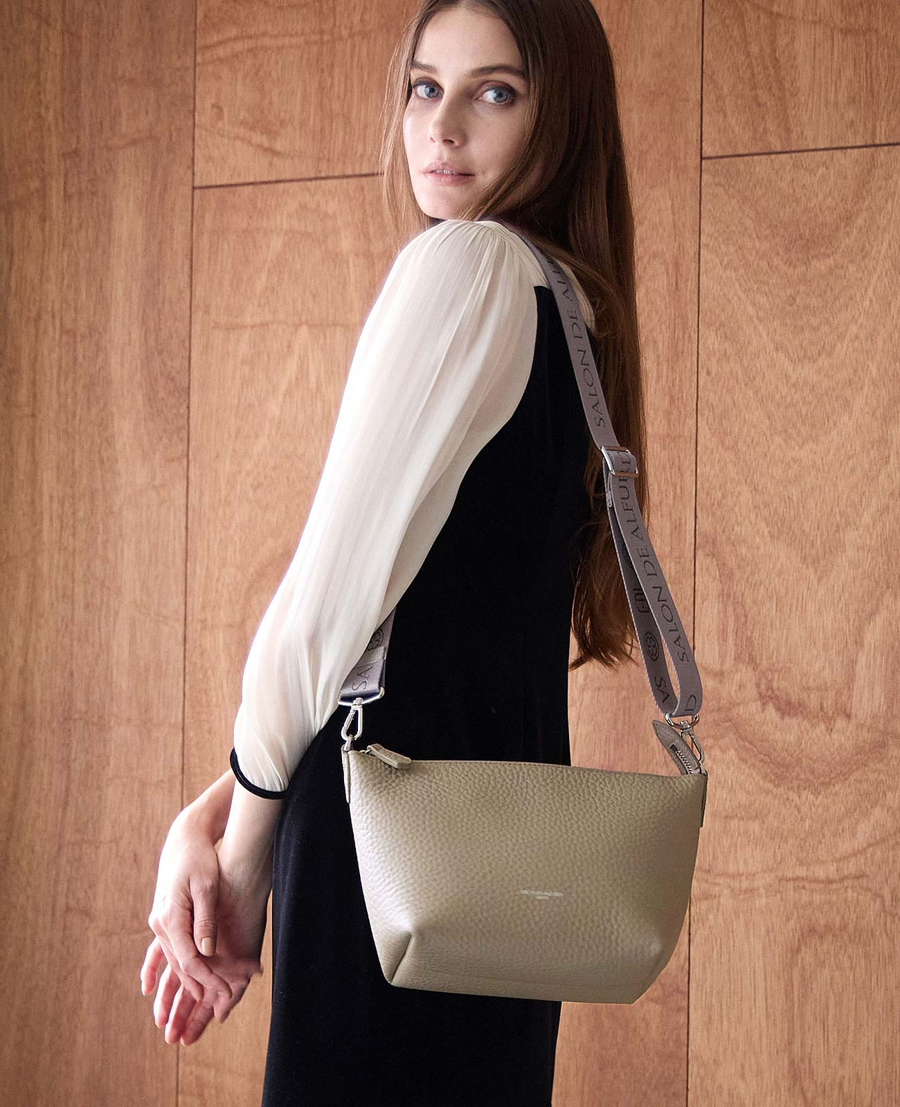 モデル着用カラー：ミルクティ