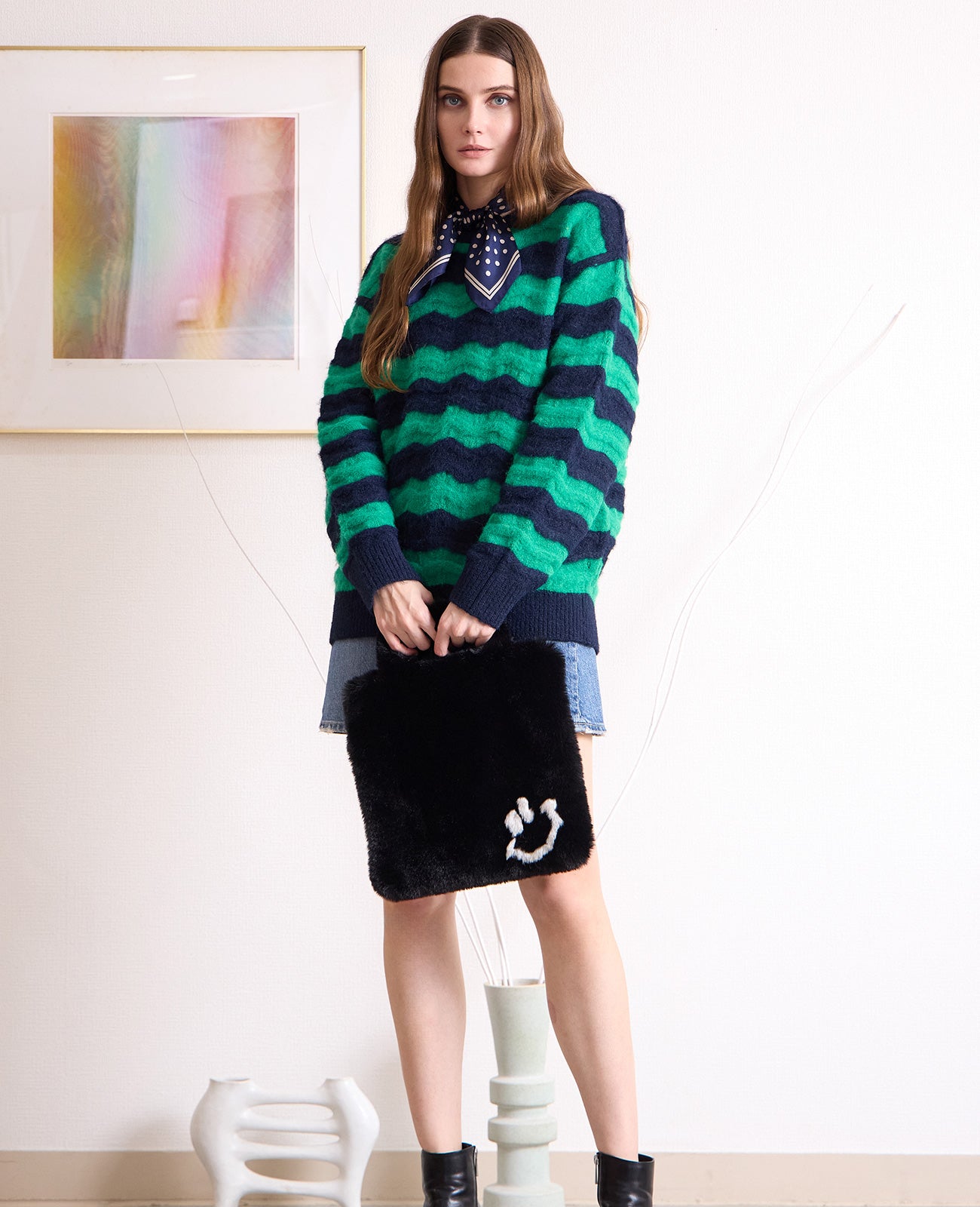 モデル着用カラー：ブラック