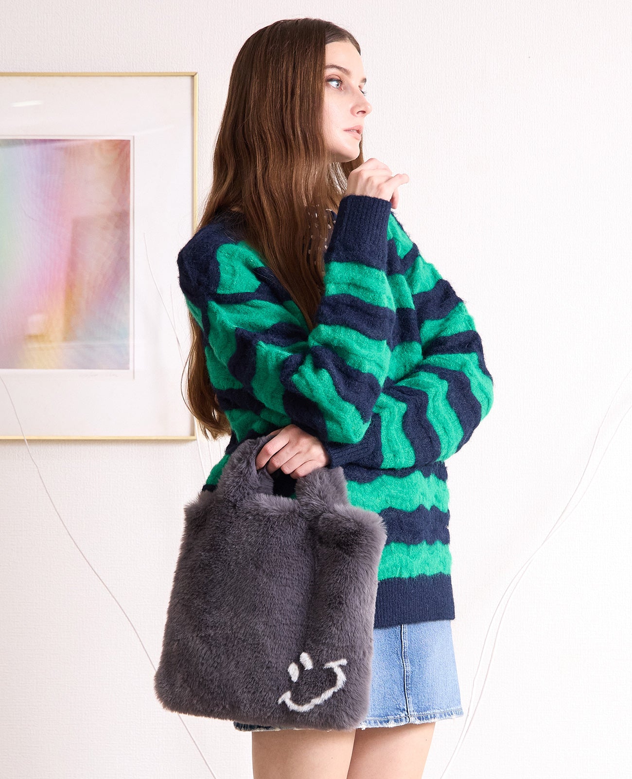 モデル着用カラー：グレイ