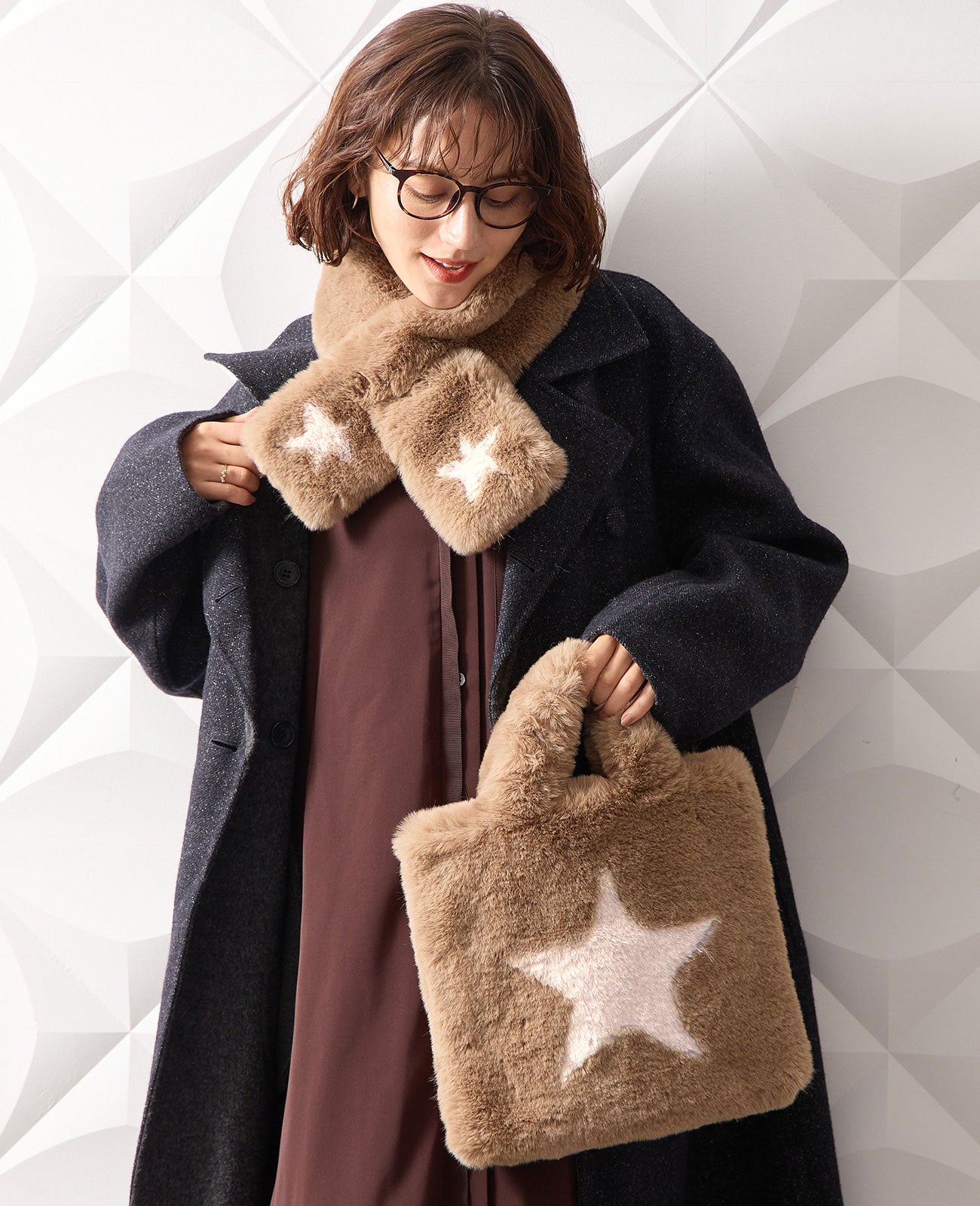 モデル着用カラー：モカ　※バッグは別売りです