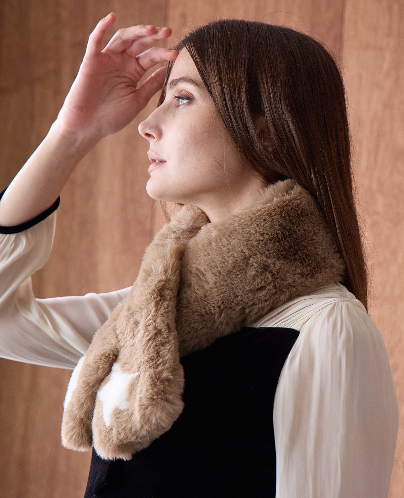 モデル着用カラー：モカ