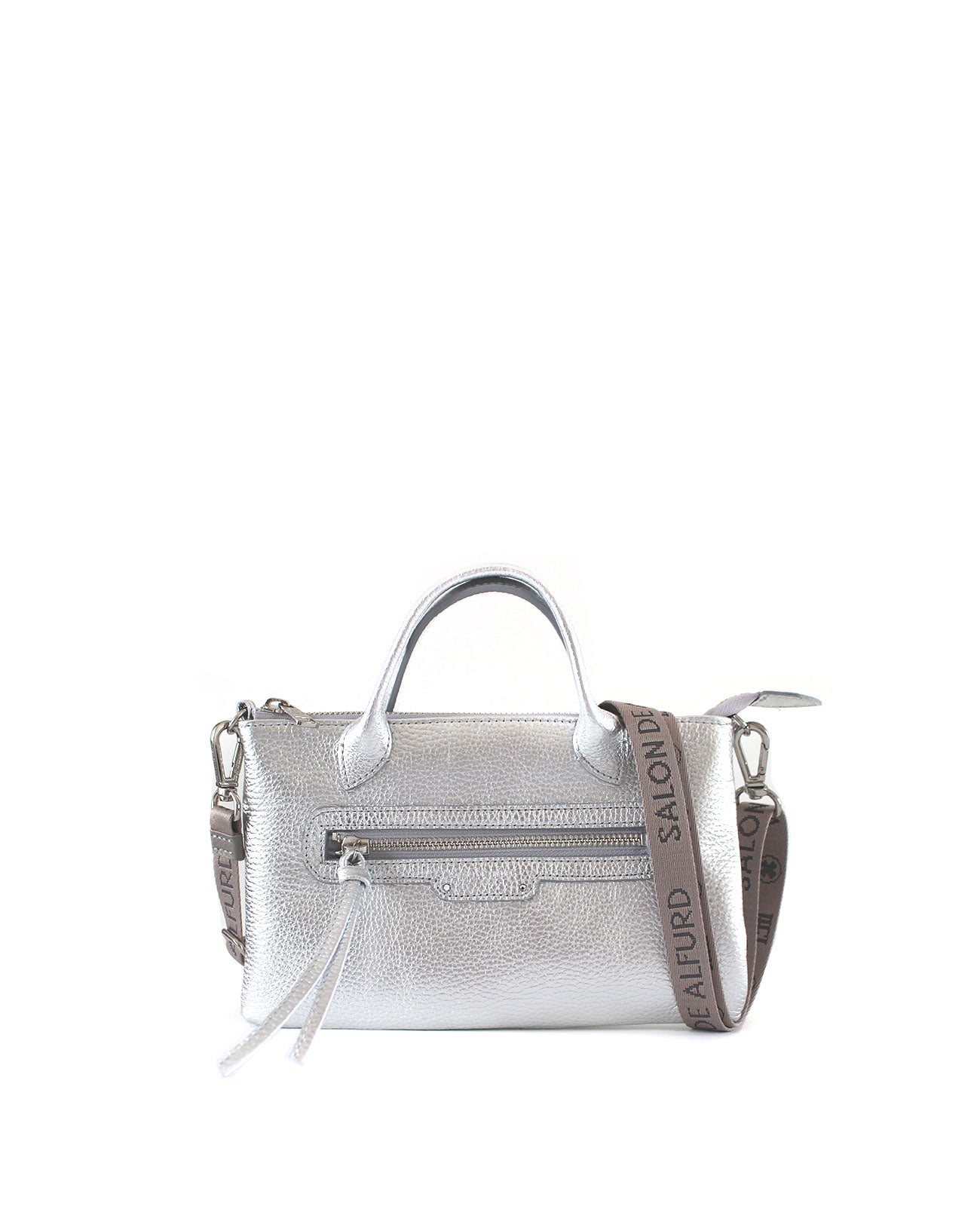 カラー：シルバー