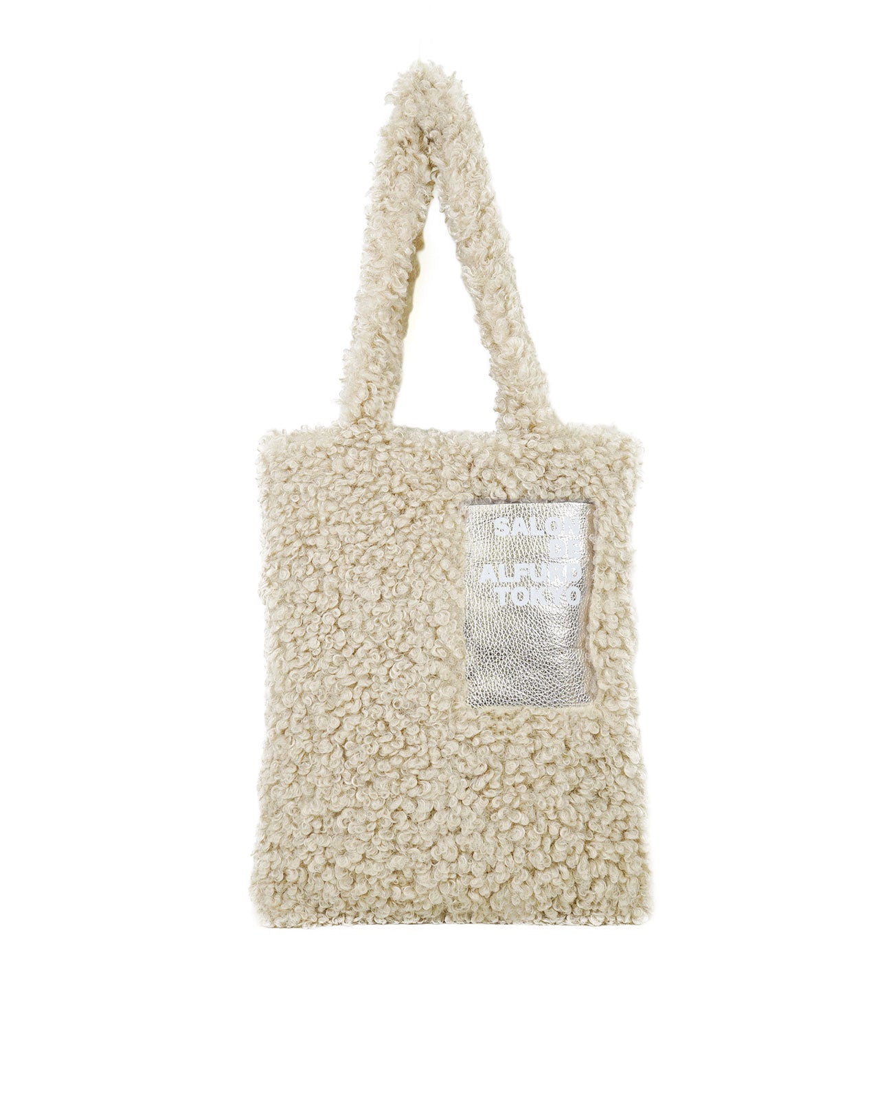 カラー：ベージュ