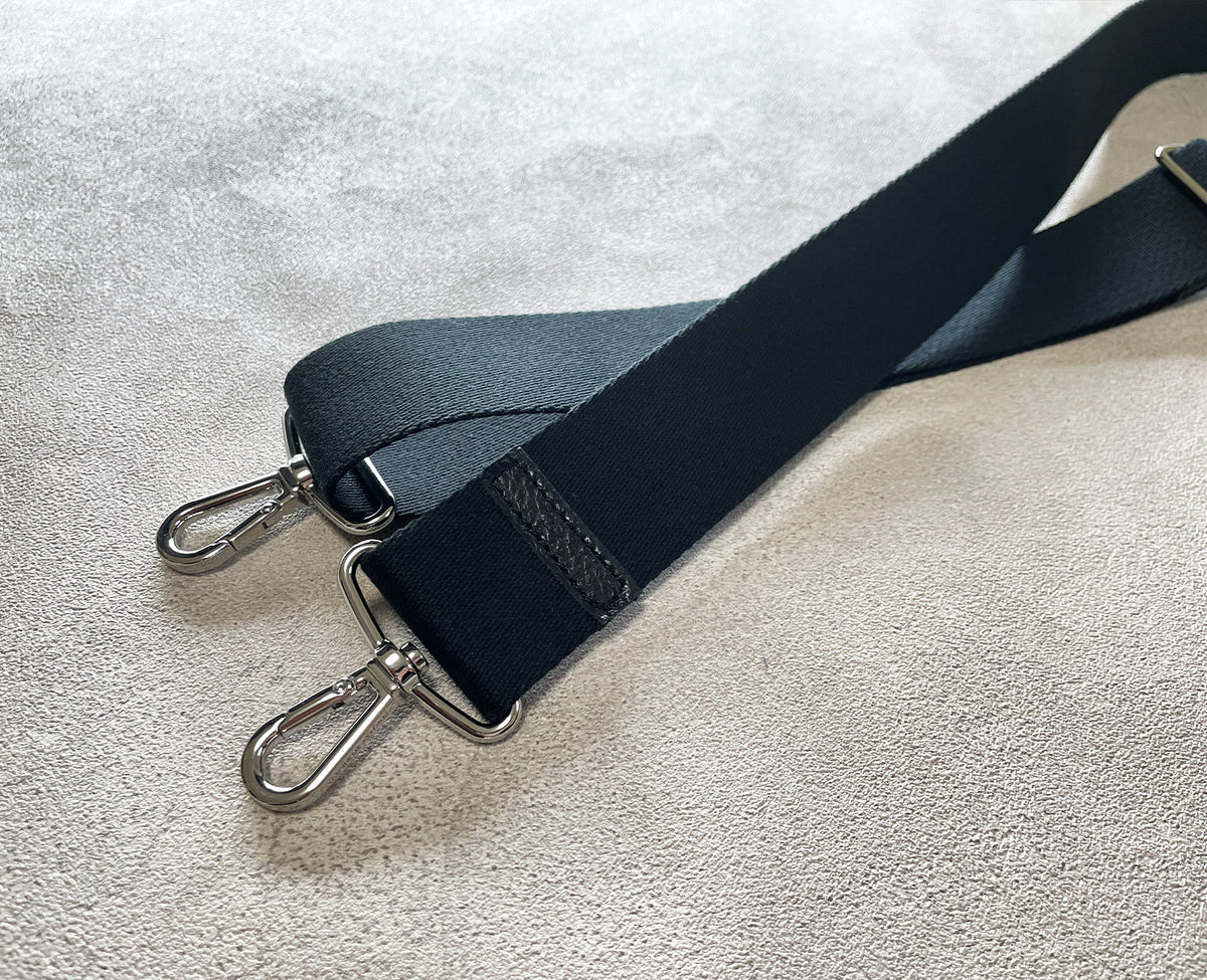 シンプルなデザインで、メンズにもおすすめの仕上がりです。